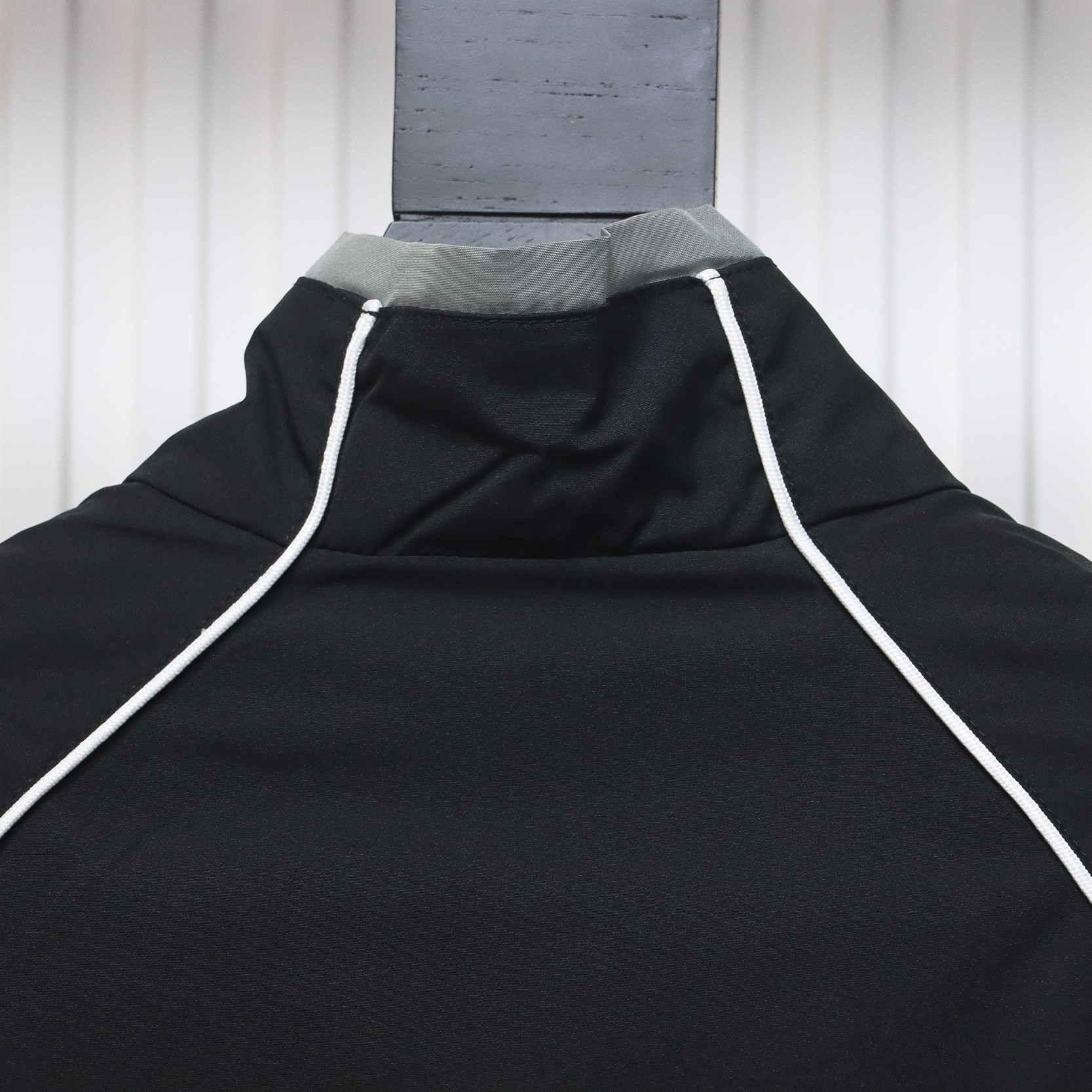 Balenciaga 23FW Catwalk Style Splicing Sports 3B Suit Jacket Black