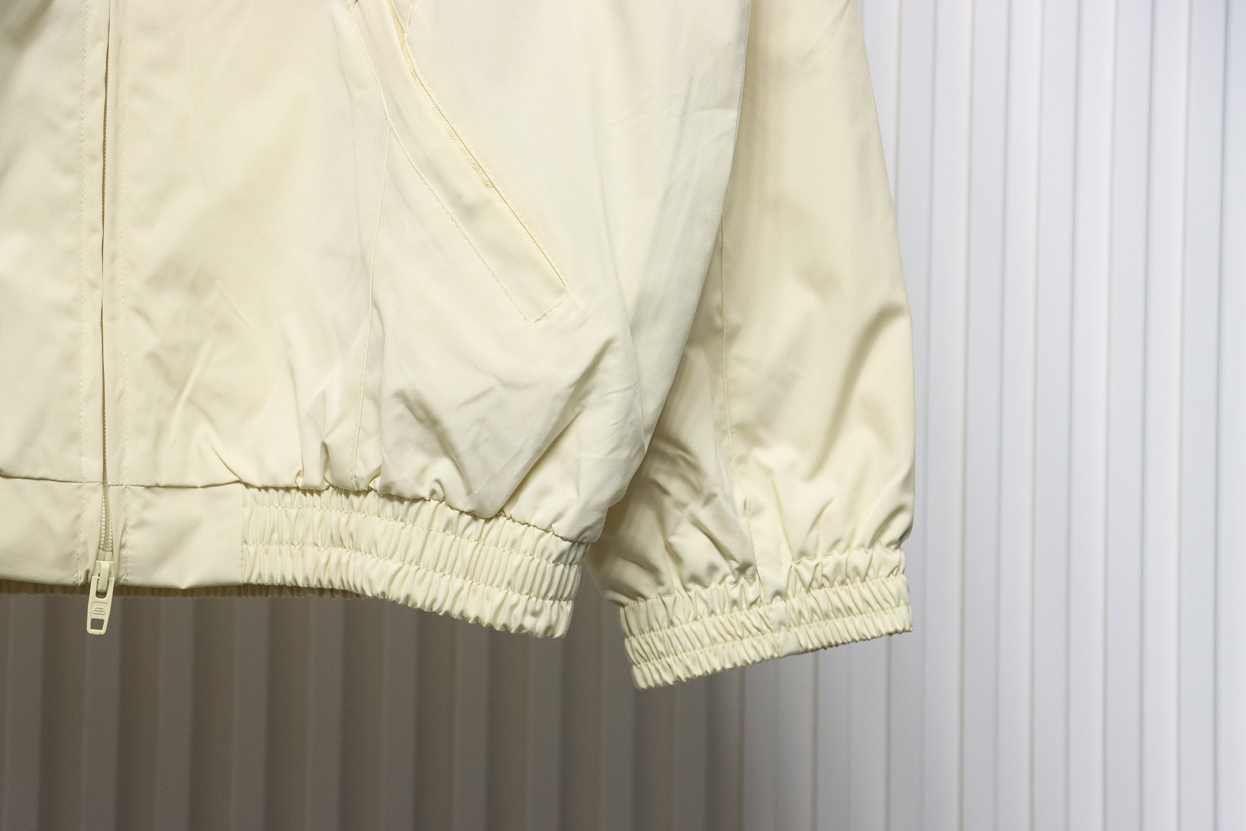 Balenciaga 23FW Catwalk Style Splicing Sports 3B Suit Jacket White