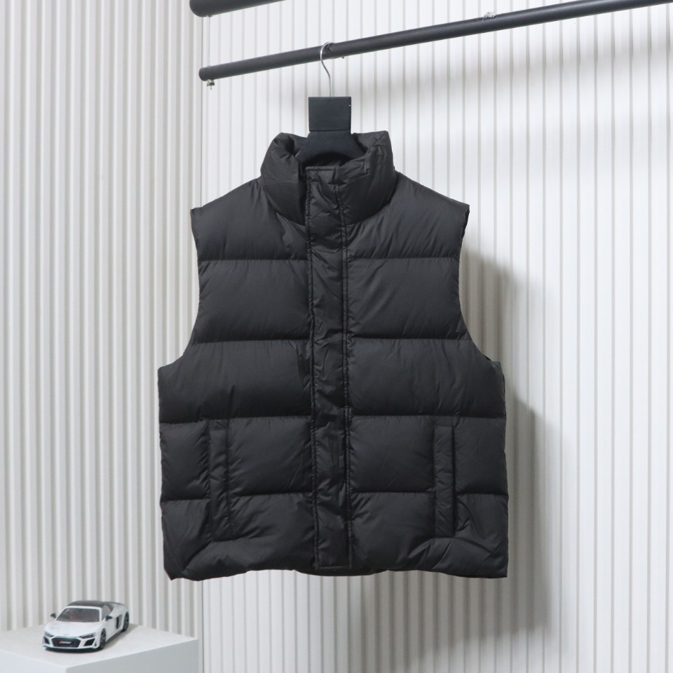 Balenciaga 24 Styles Of Flame Back Down Vest Black