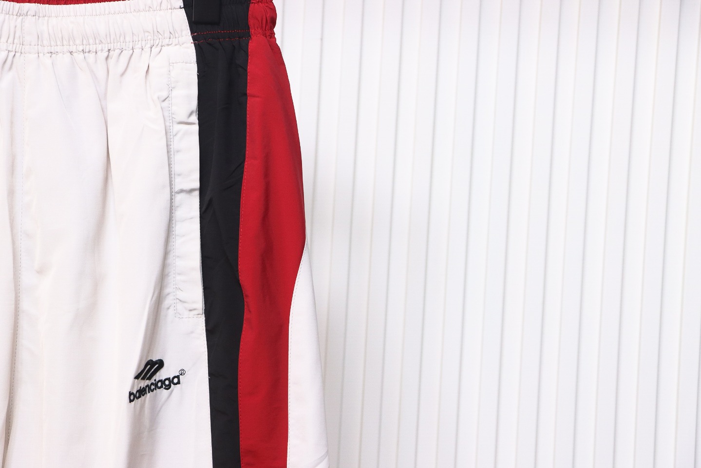 Balenciaga 24FW 3B Red And White Stitching Hooded Sports Suit Trousers