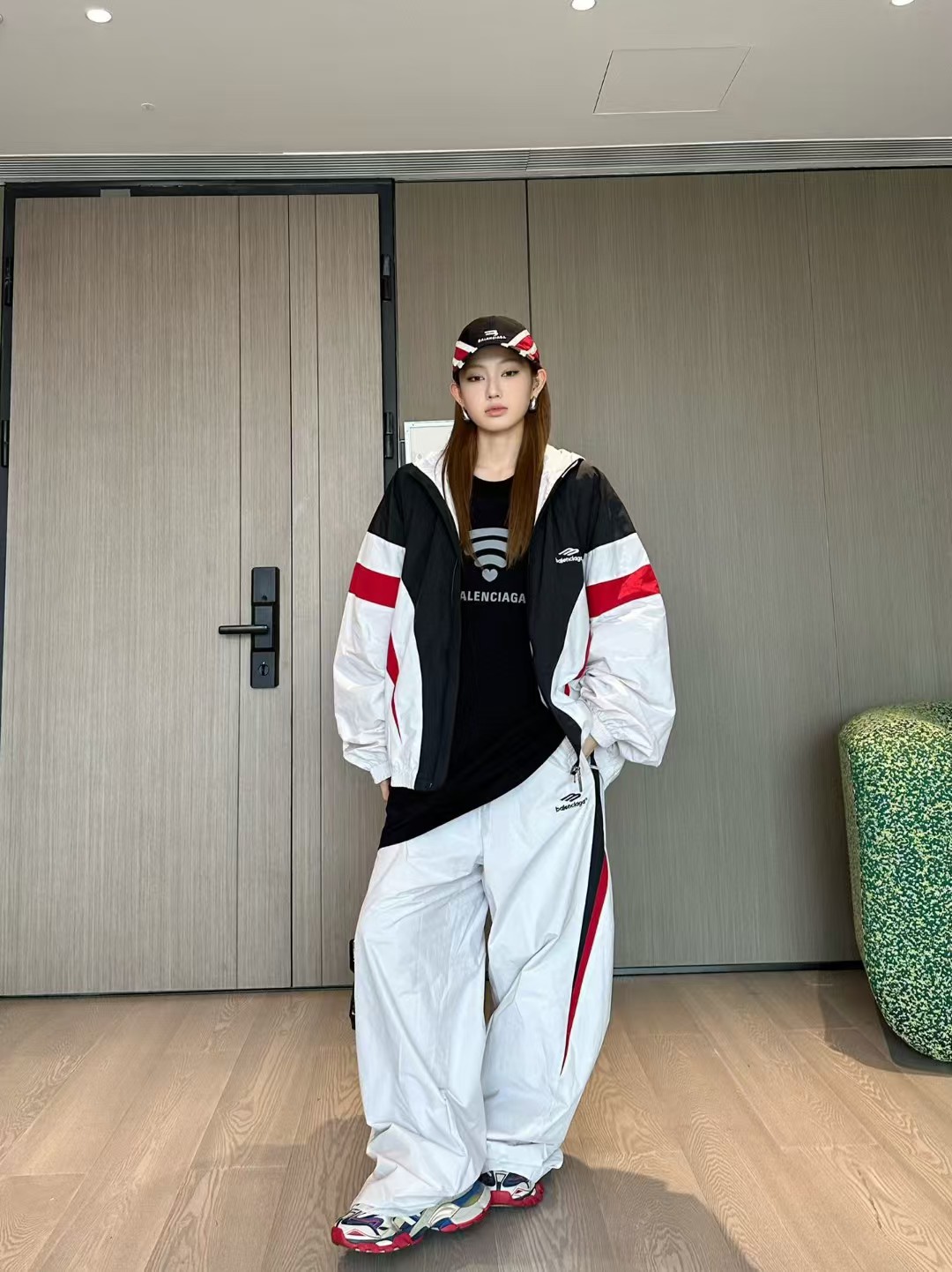 Balenciaga 24FW 3B Red And White Stitching Hooded Sports Suit Trousers