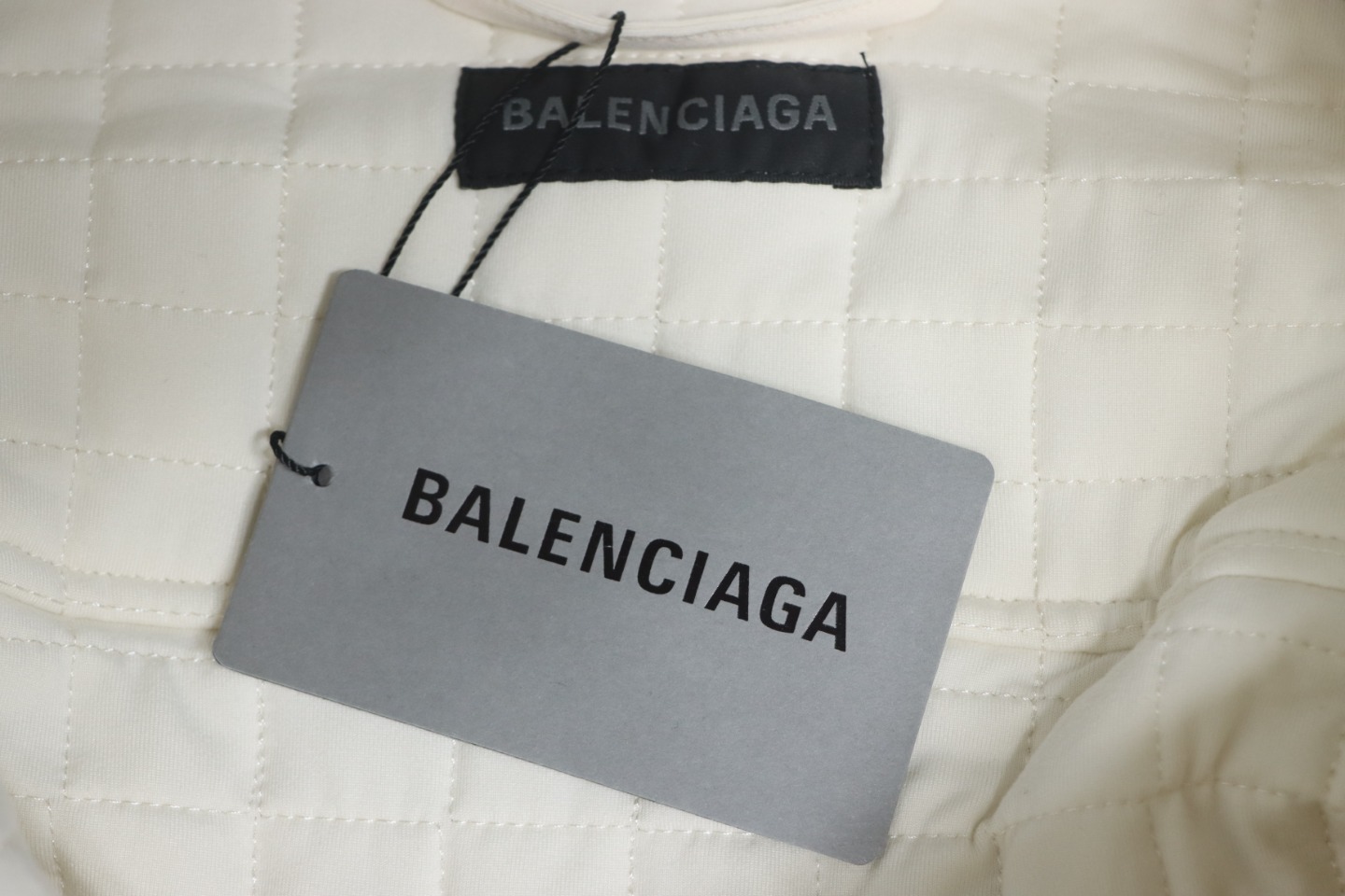 Balenciaga 24FW Lambswool Shirt-Style Quilted Jacket White