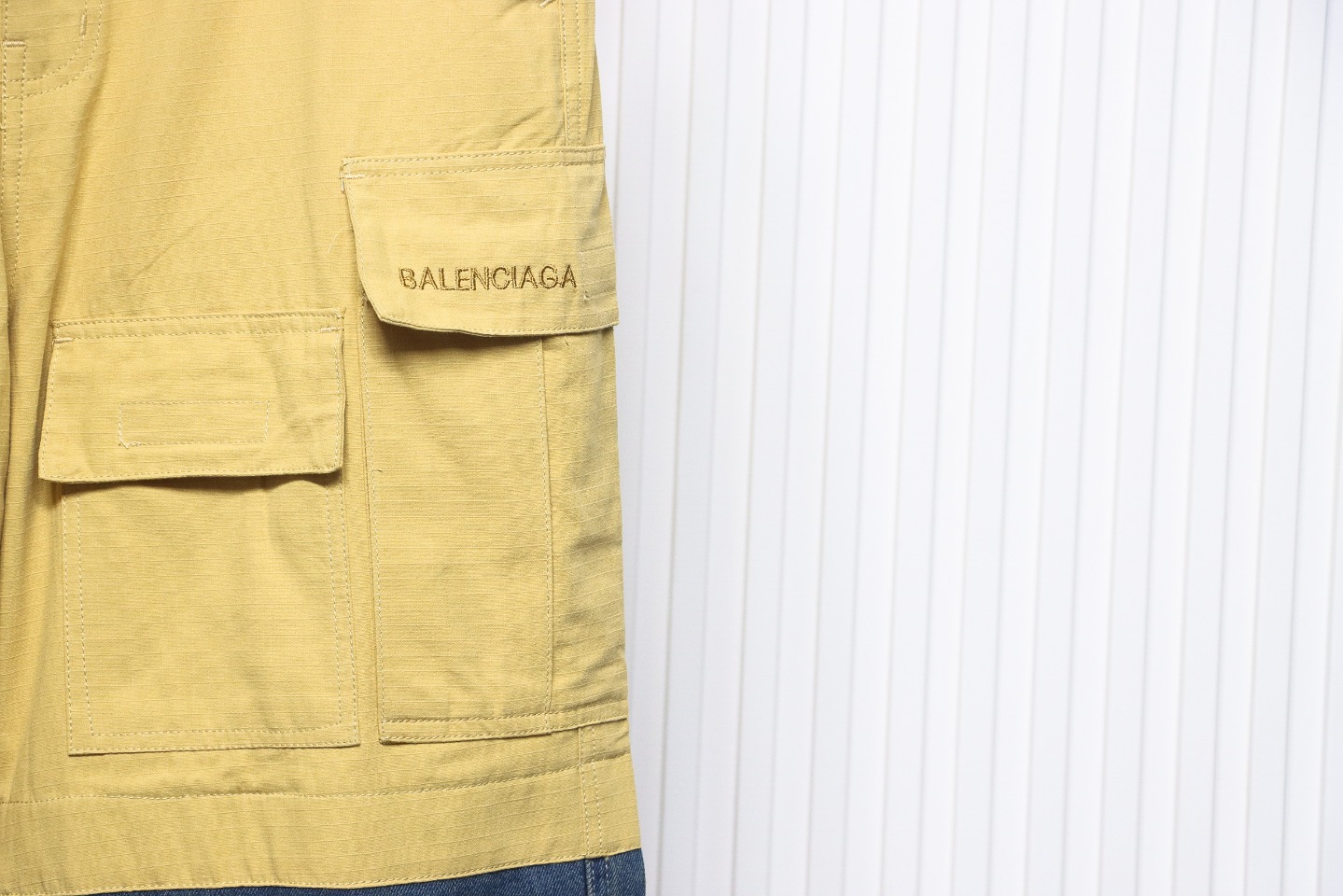 Balenciaga 24FW Paneled Wide-Leg Distressed Jeans