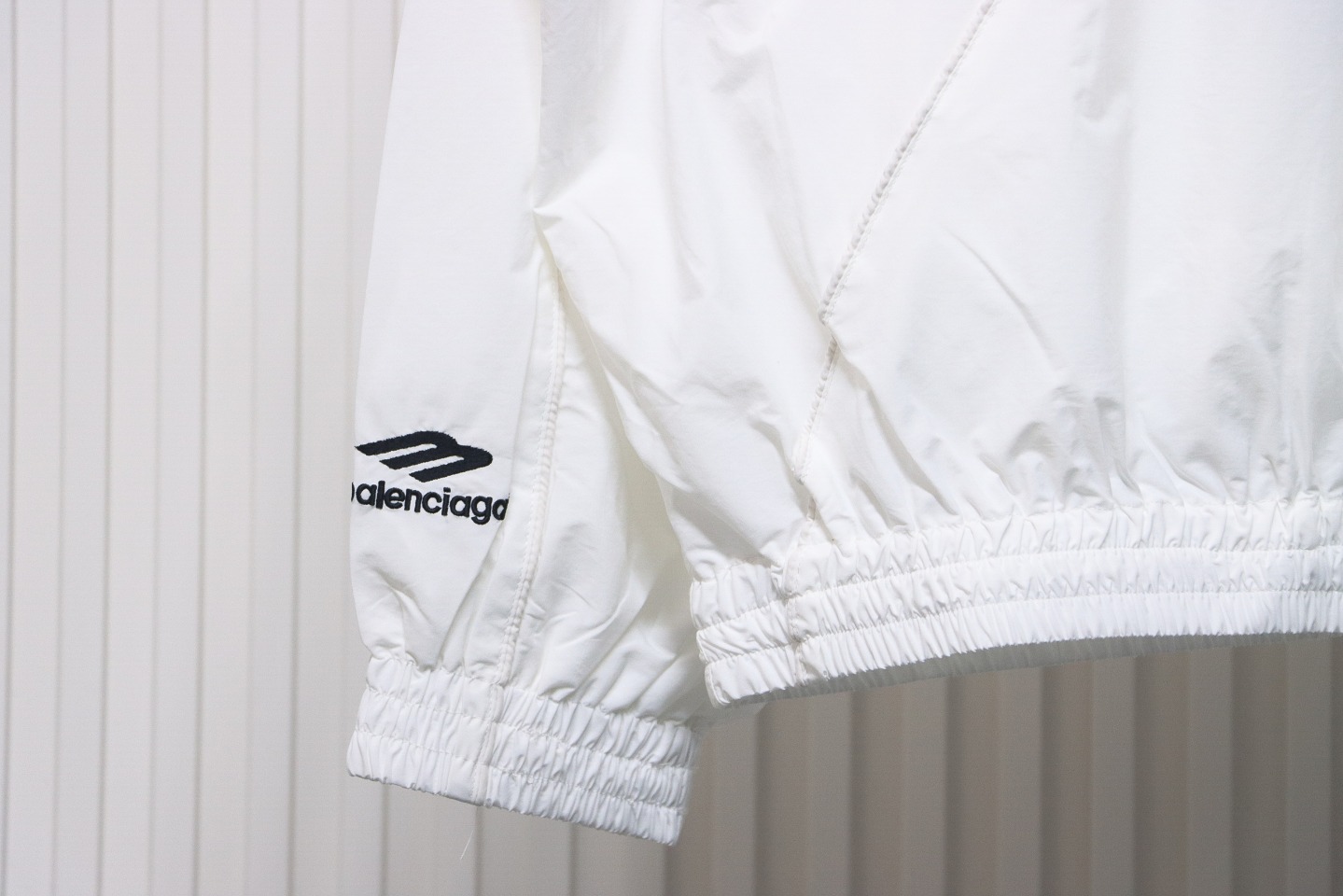 Balenciaga 24SS 76 Manchester United Embroidered Panel Jacket