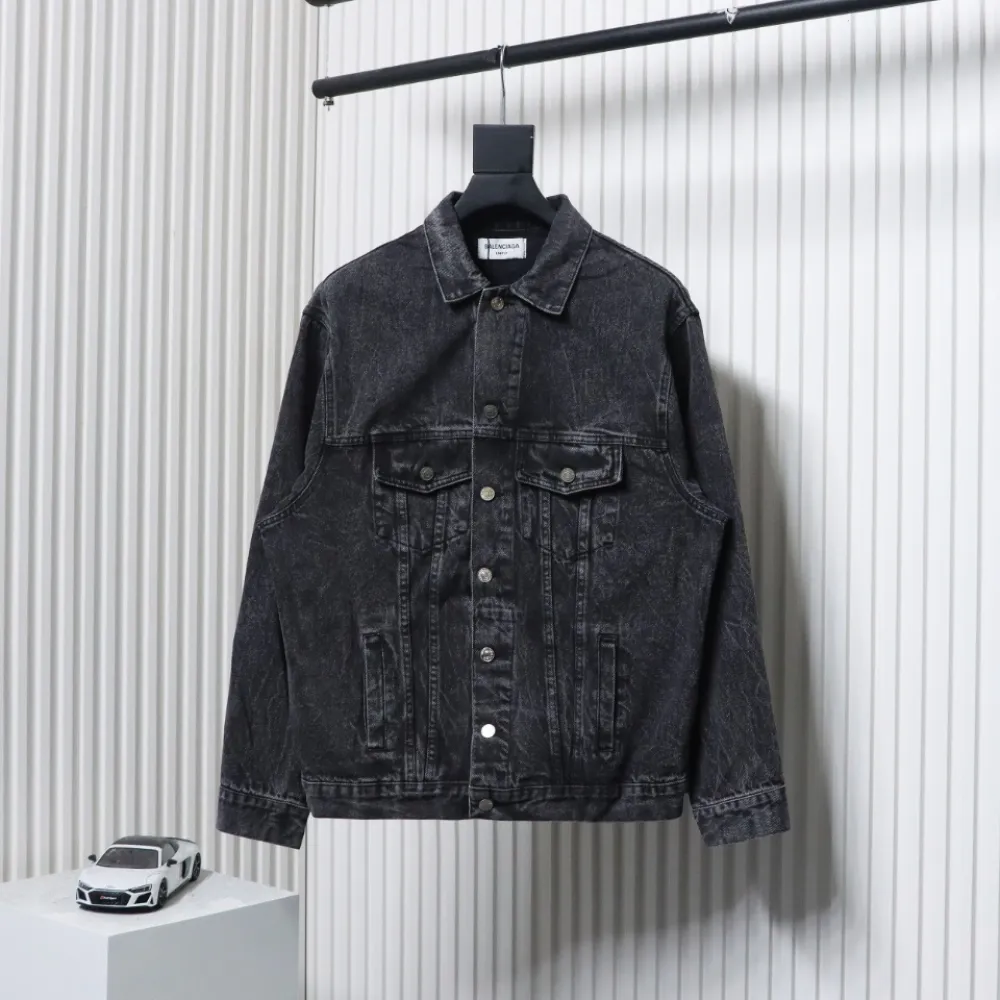 Balenciaga 24ss Letter Hot Rhinestone Washed Denim Jacket