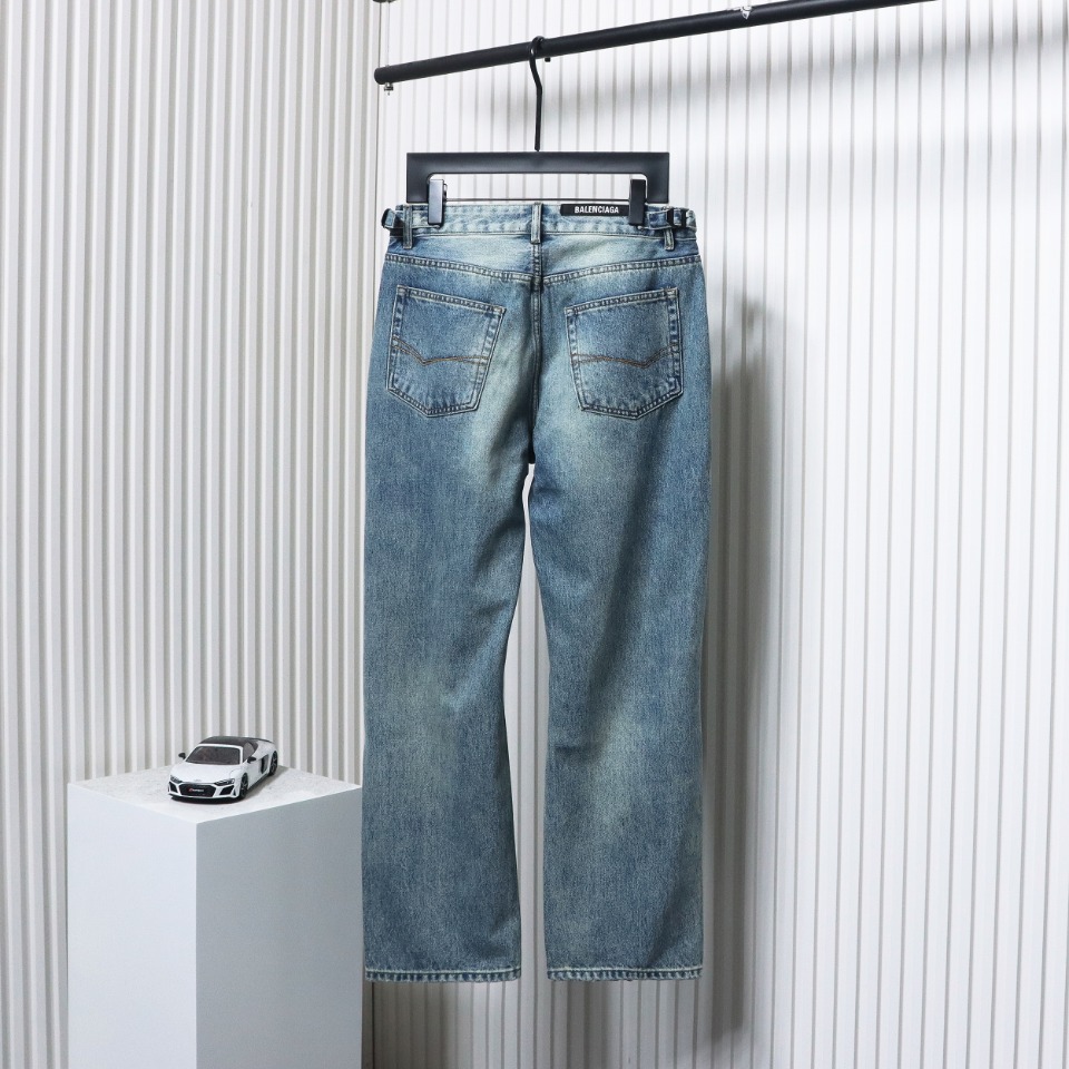 Balenciaga 24SS Ripped Jeans