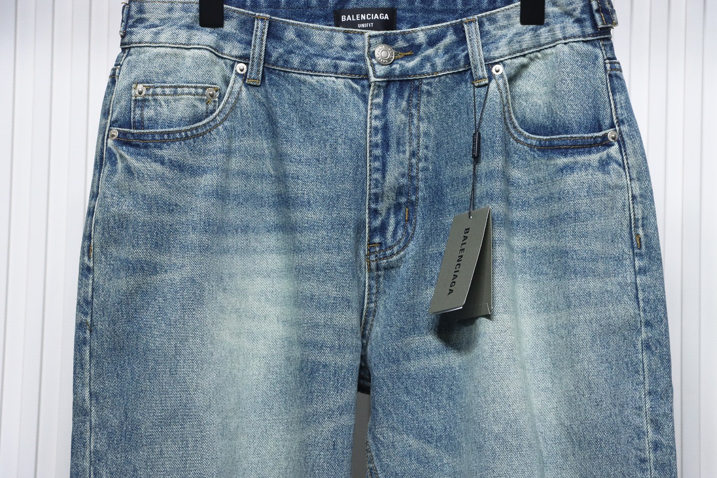 Balenciaga 24SS Ripped Jeans