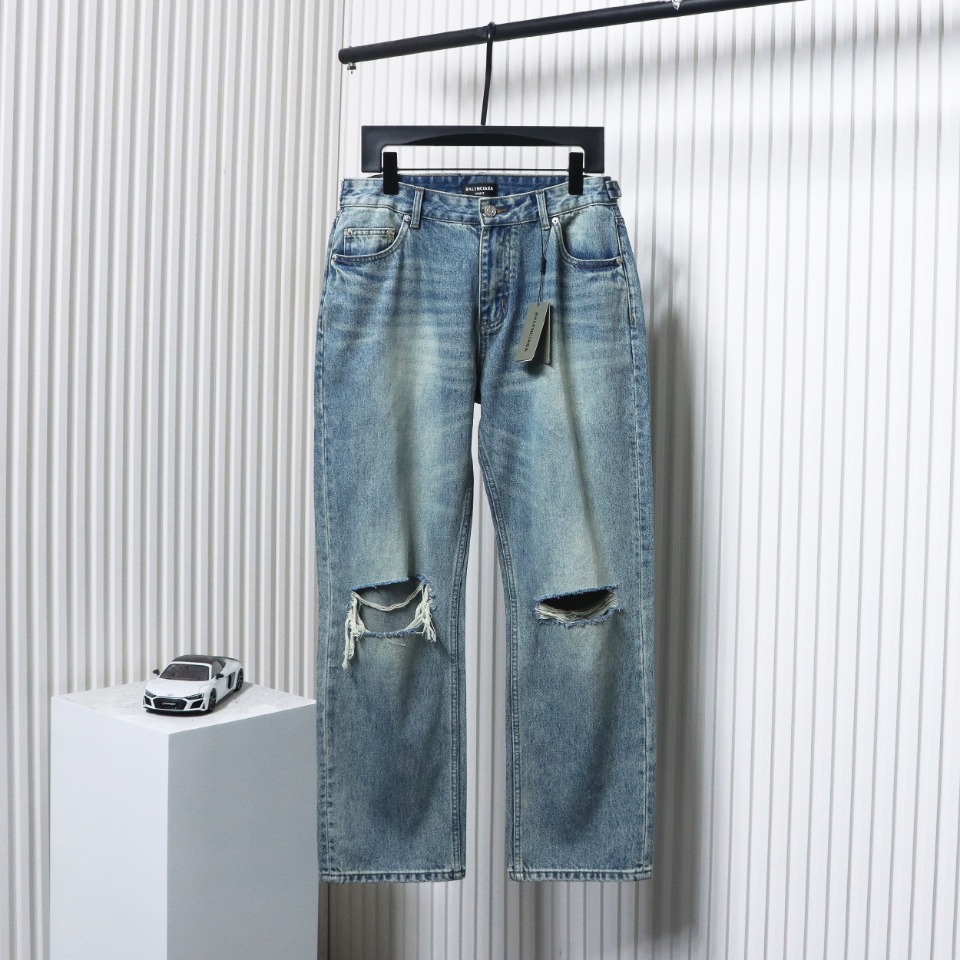 Balenciaga 24SS Ripped Jeans
