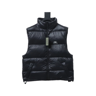 Balenciaga 3B Ski Down Vest Black 01