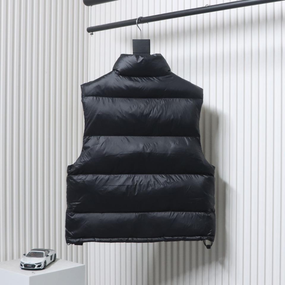 Balenciaga 3B Ski Down Vest Black