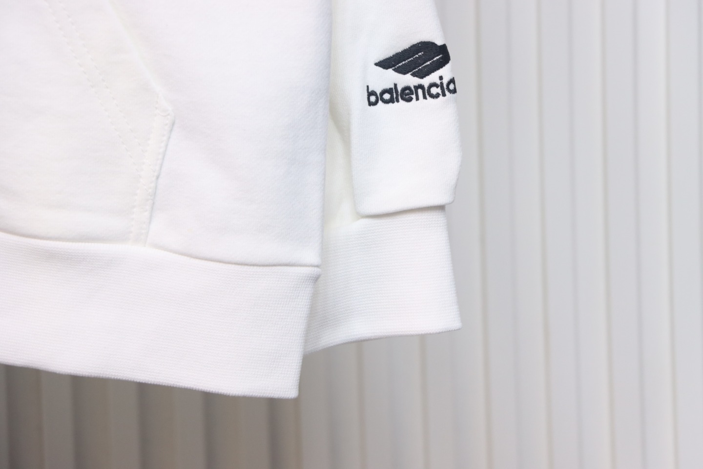 Balenciaga x Manchester United Embroidered Print Zip-Up Hoodie Jacket White