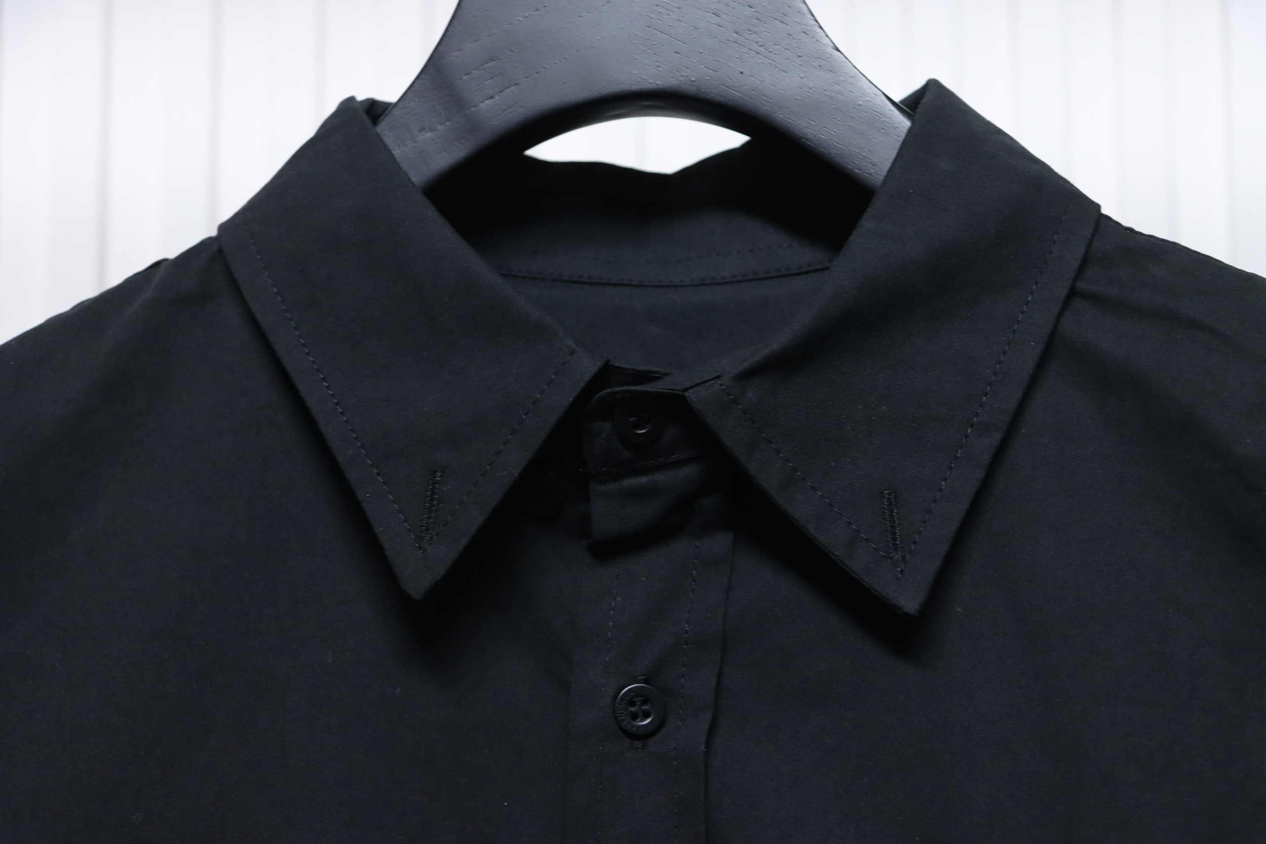 Balenciaga 24FW 3B White Stripe Embroidery Long Sleeve Shirt Black