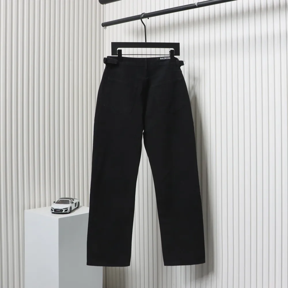 Balenciaga 24Fw Ripped Jeans