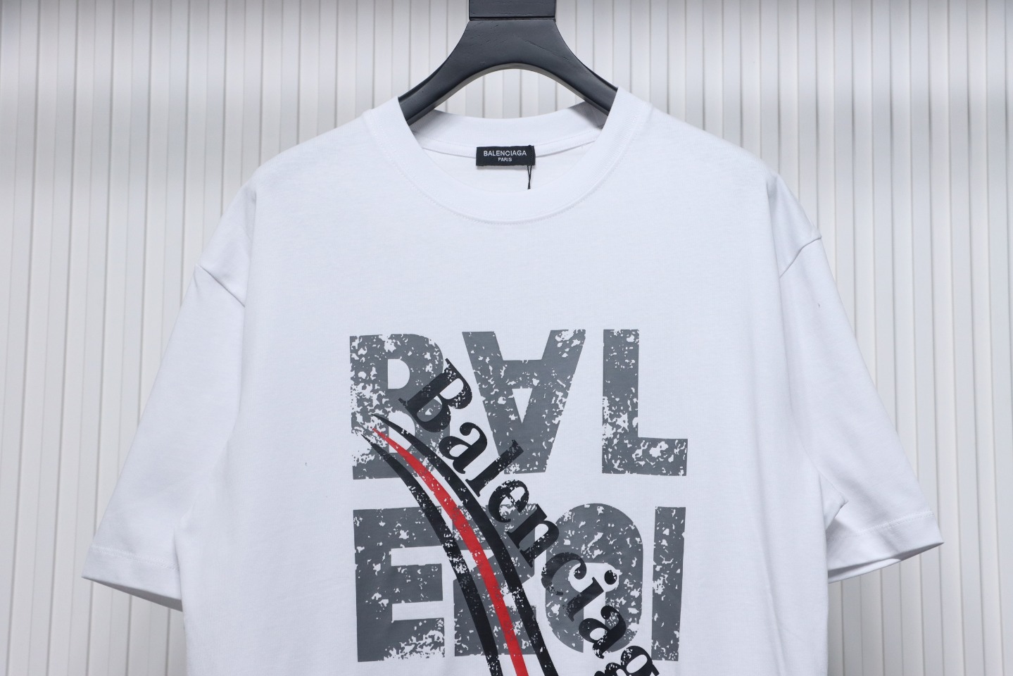 Balenciaga 24ss Mottled Distressed Letter Logo Short Sleeves White
