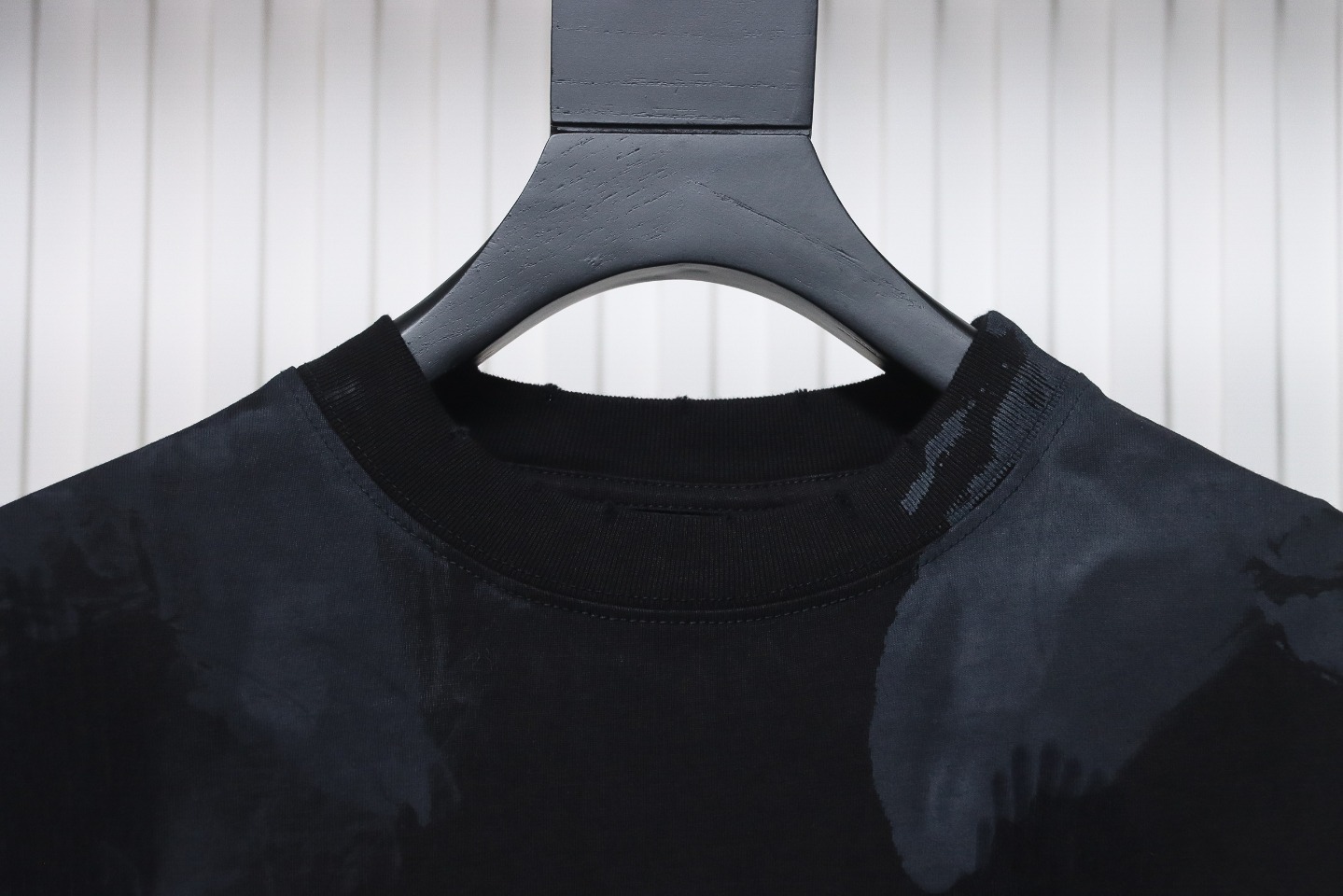 Balenciaga 24sss double B Heavy Washed Hand-Painted Old Bitcoin Long-Sleeved T-shirt