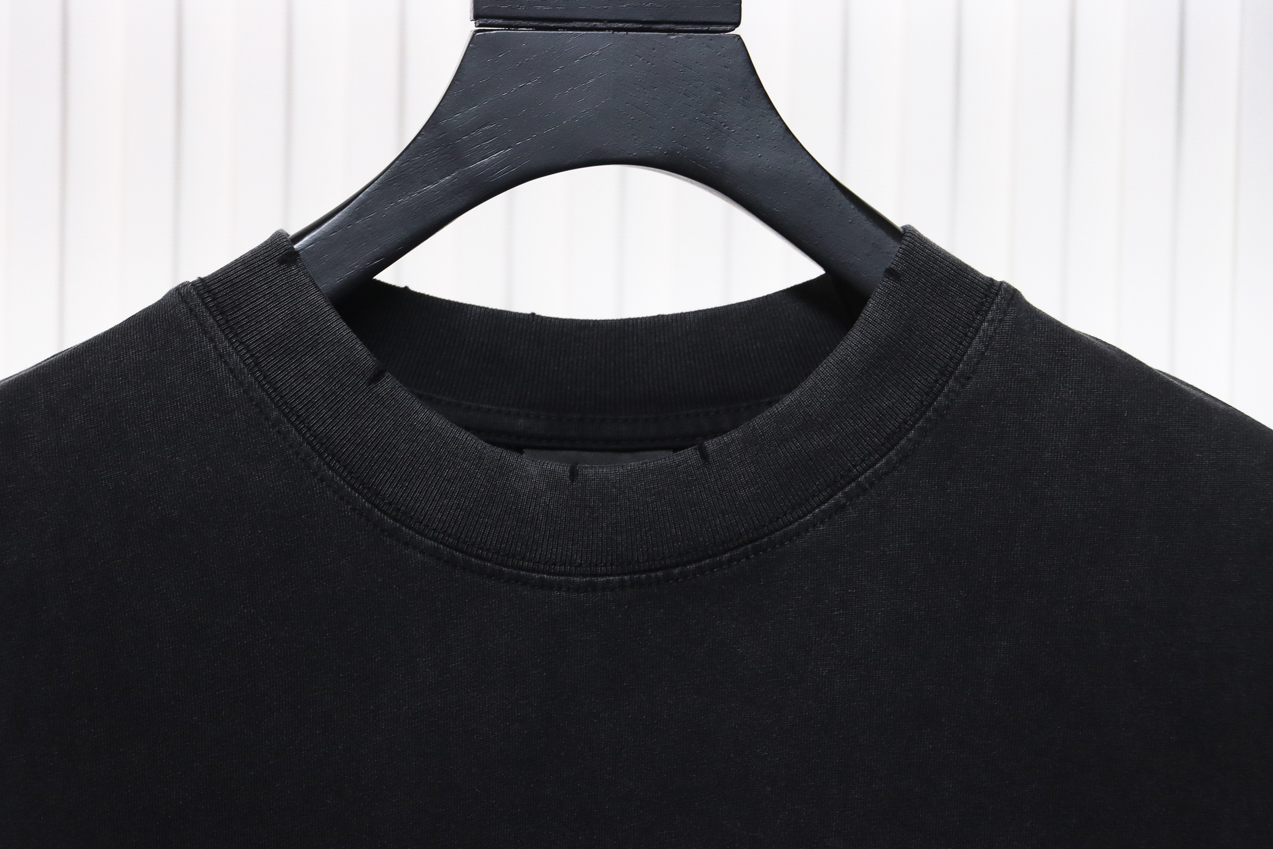 Balenciaga Blurred Front And Back Logo Long Sleeves