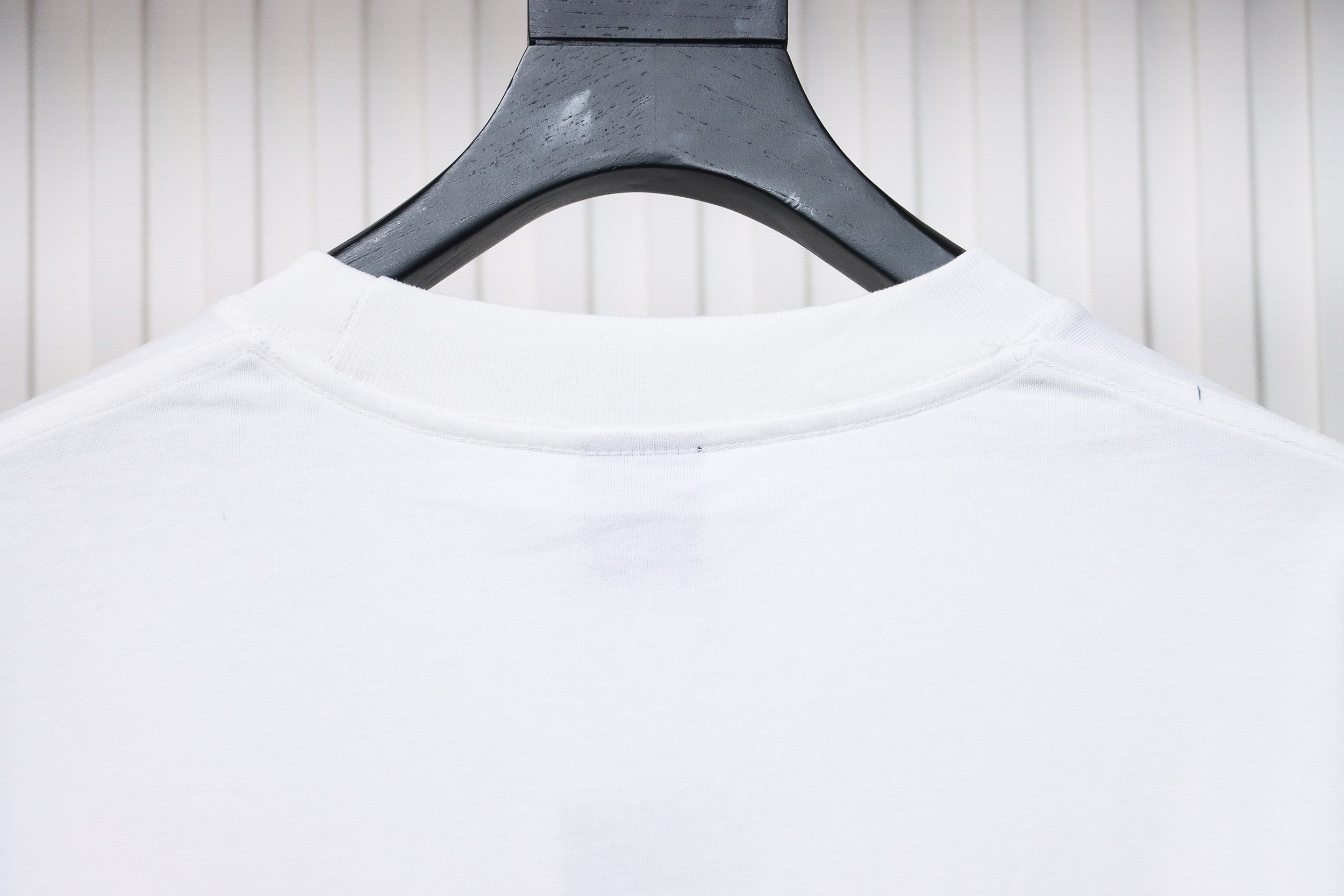 Balenciaga Joint Art Embroidered Long-Sleeved T-shirt White