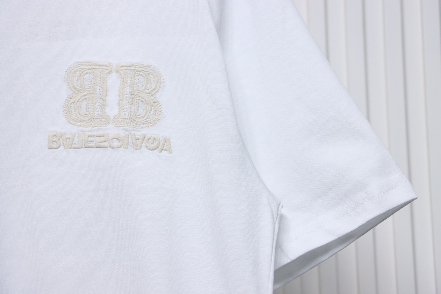 Balenciaga New BB Reverse Letter Embroidered Short-Sleeved T-shirt