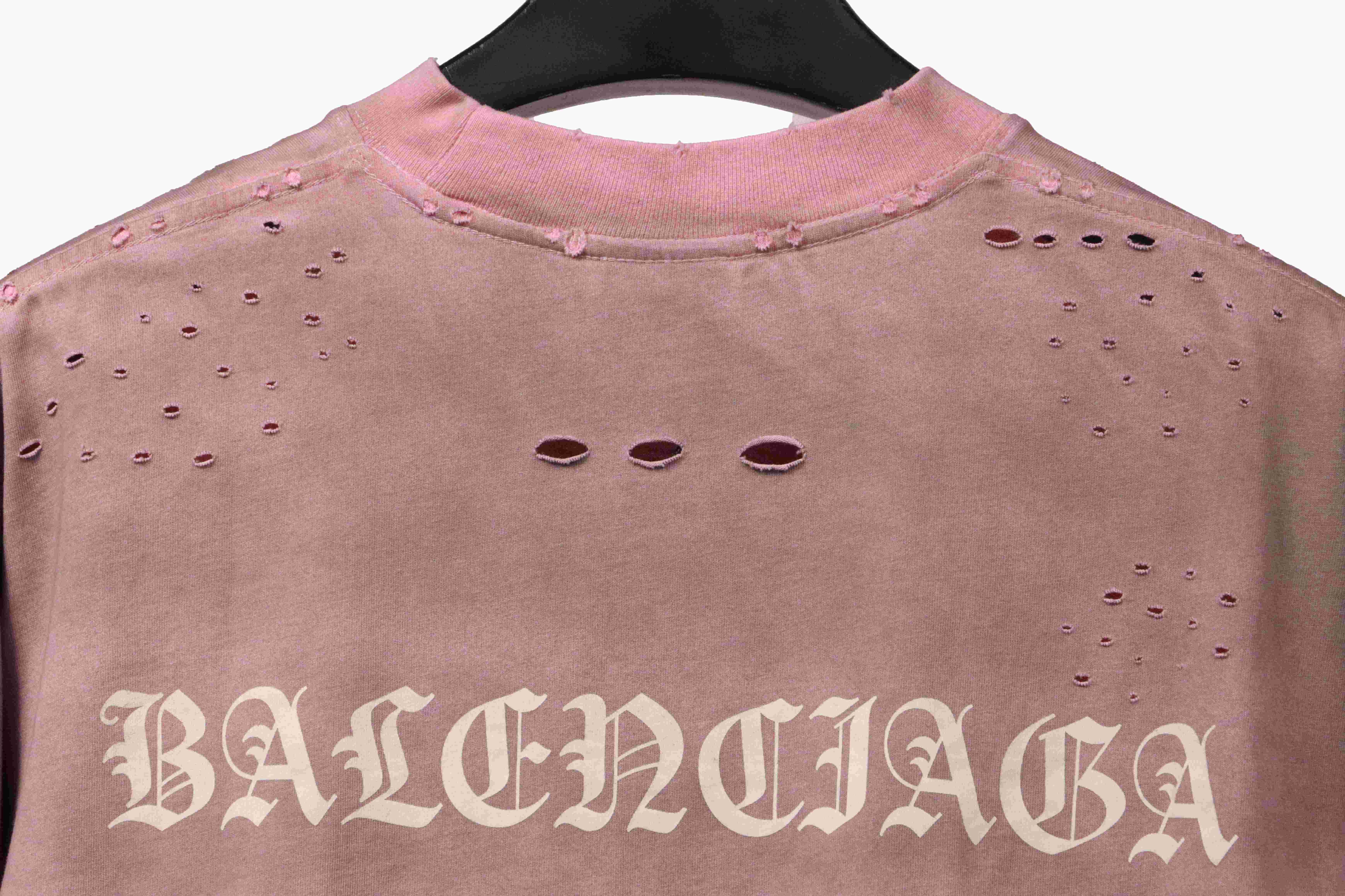 Balenciaga Sanskrit Short Sleeves Pink