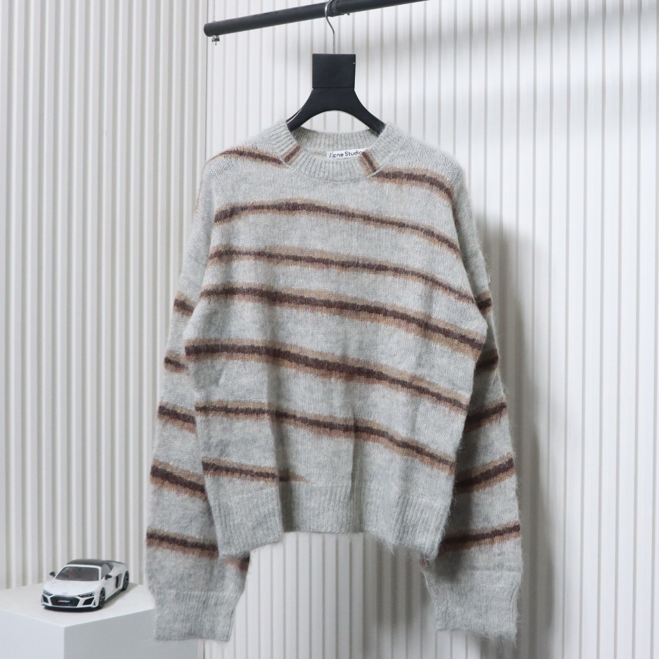 Acne Studios 24Fw Diagonal Striped Mohair Crew Neck Sweater