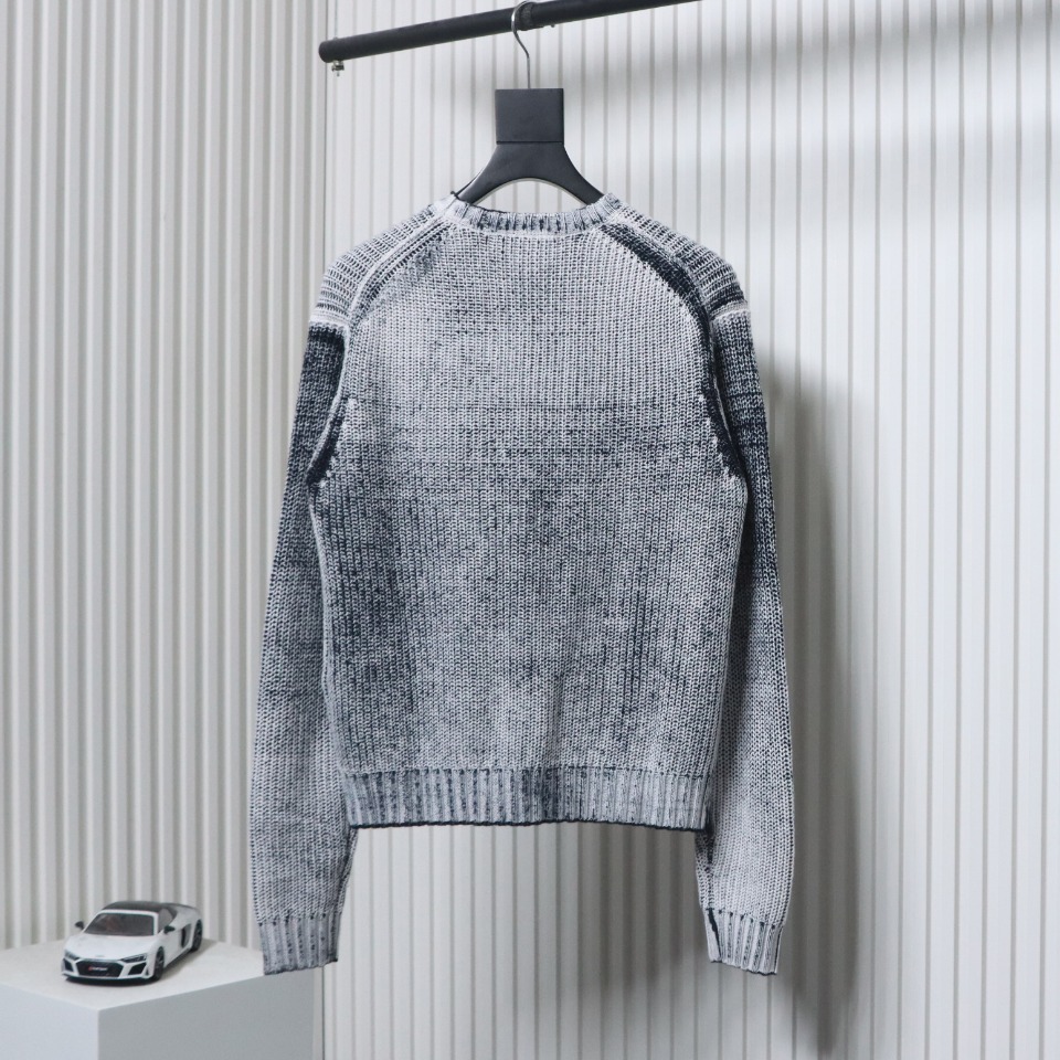Acne Studios 24Fw Distressed Tie-Dye Crewneck Sweater