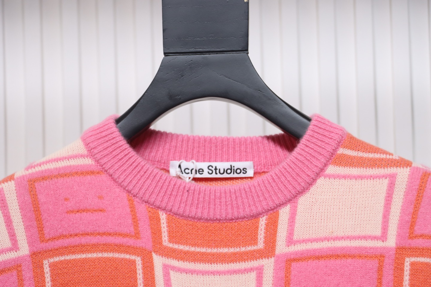 Acne Studios 24FW Square Smiley Face Crewneck Sweater Pink