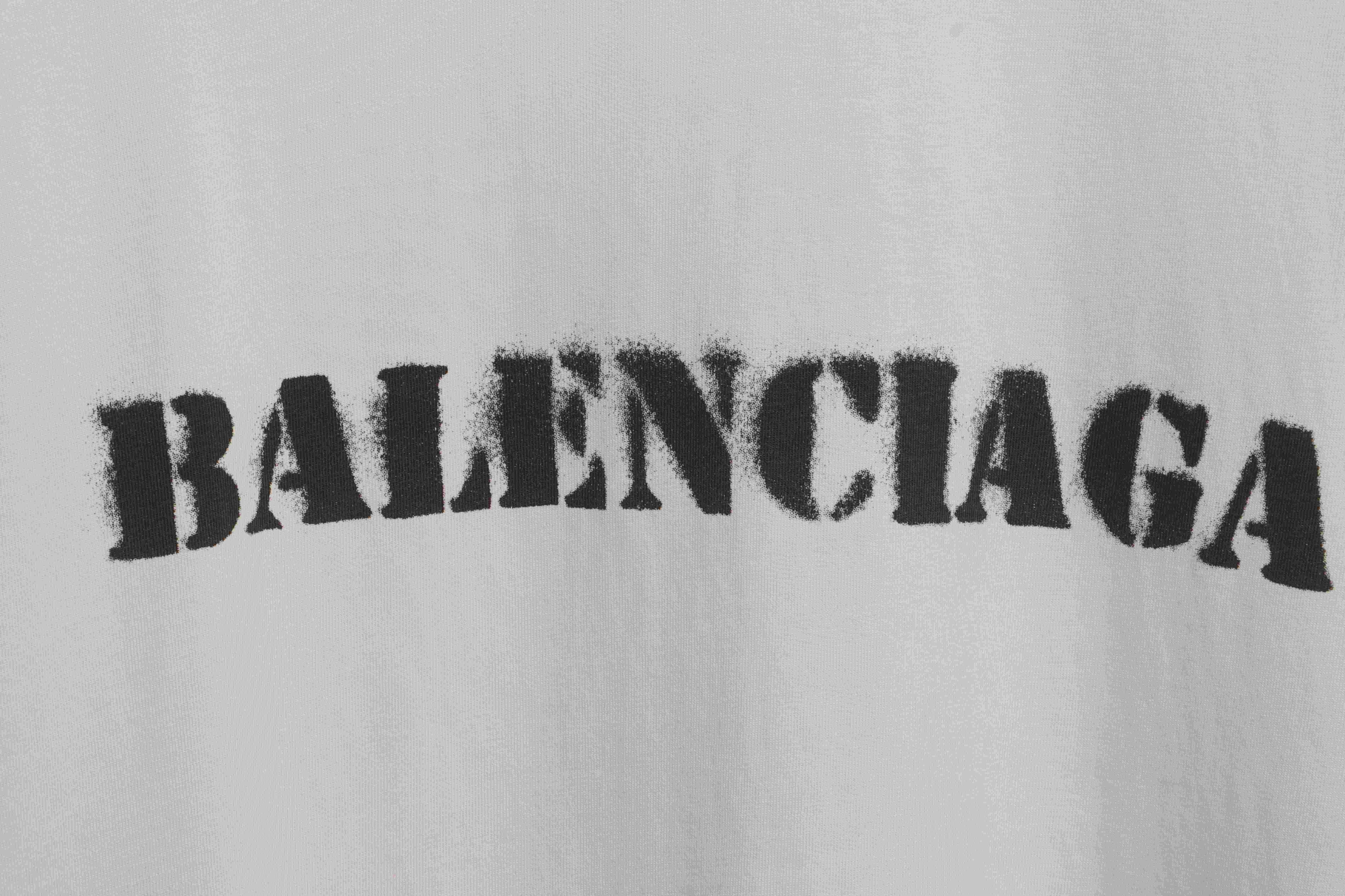 Balenciaga Blurred LOGO Short Sleeve White