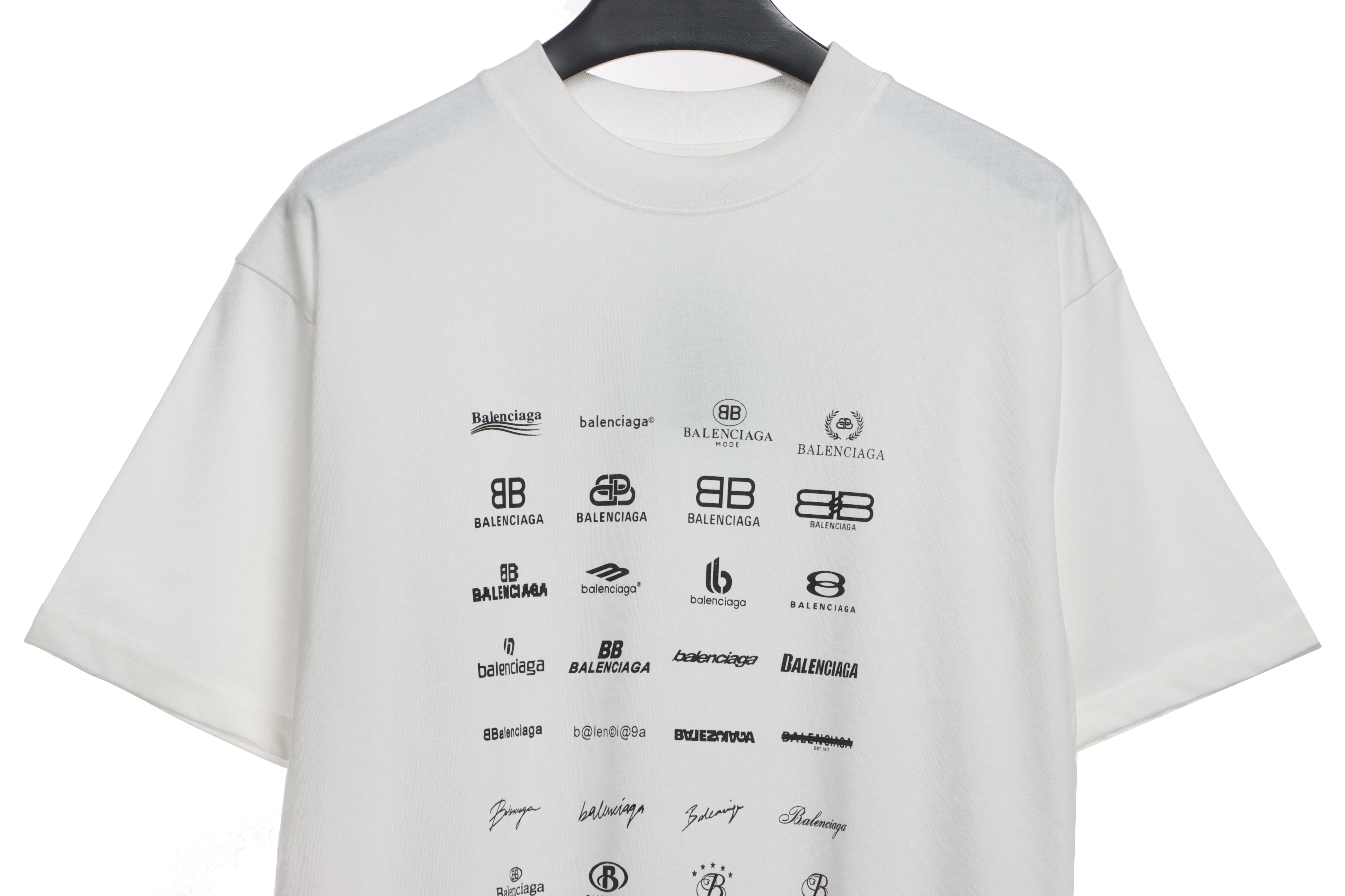 Balenciaga Manchu Classic Logo Short-Sleeved White