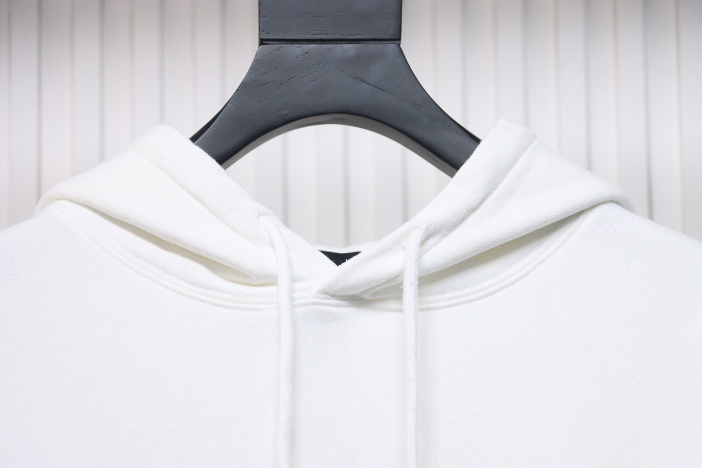 GRAILZ 23FW Ghost Hand Print Hoodie White