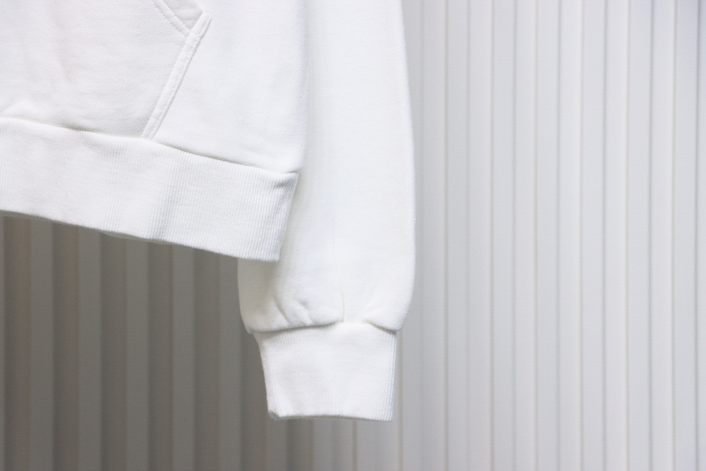 GRAILZ 23FW Ghost Hand Print Hoodie White