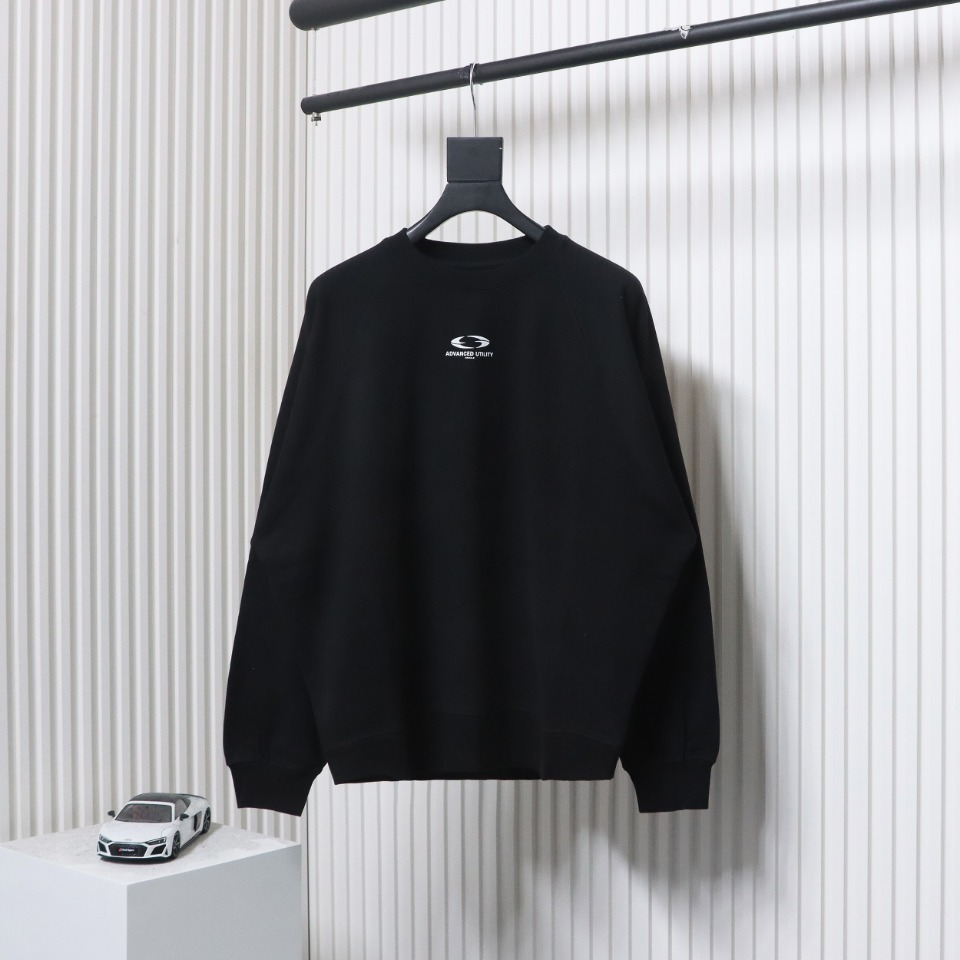 GRAILZ 23FW Masked Printed Crew Neck Hoodie Black