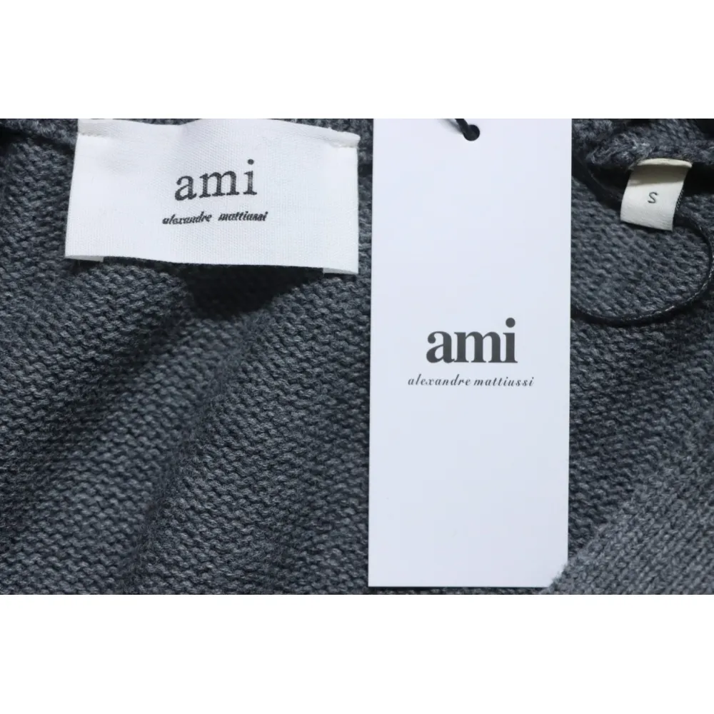 AMI Paris 21FW Heart Embroidered Cardigan Sweater Grey