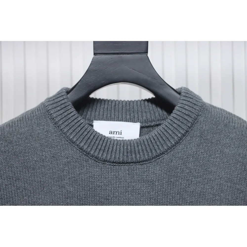 AMI Paris 21FW Heart Embroidery Crewneck Sweater Grey