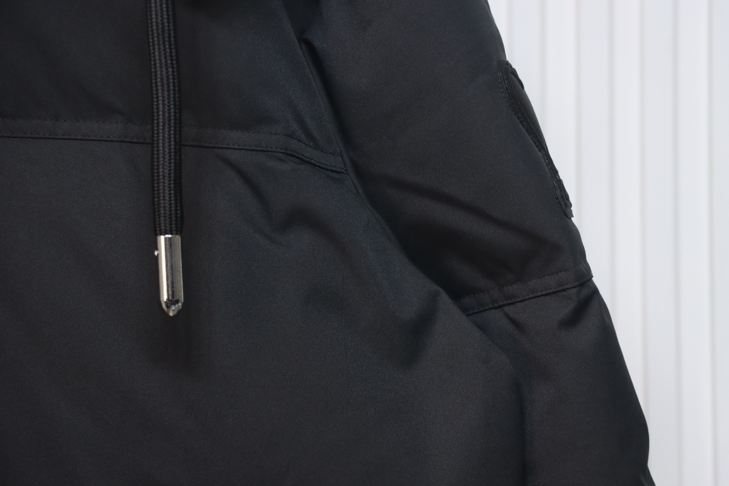 AMI Paris 23FW Heart Shape Short Down Jacket Correct Version Black