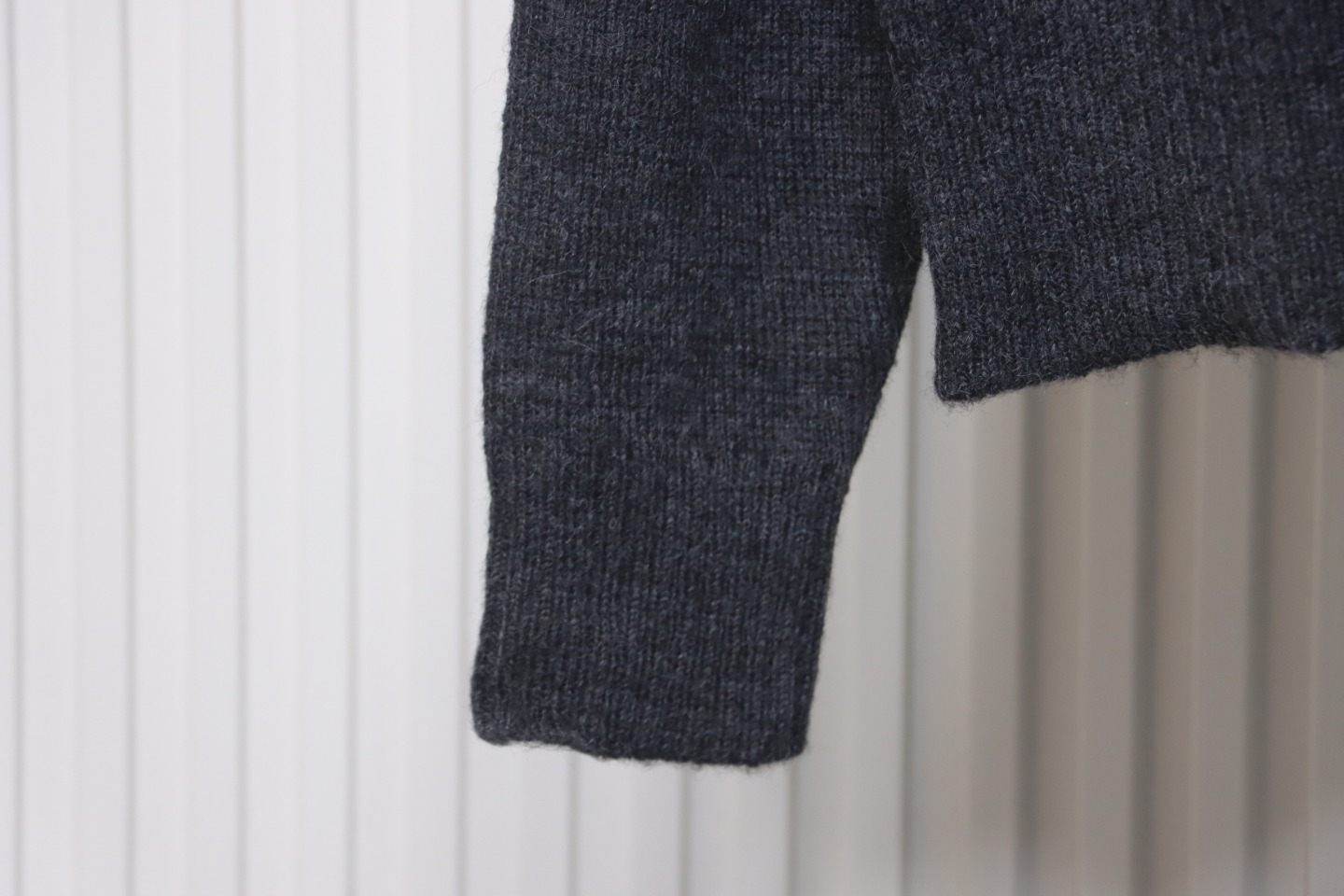 AMI Paris 24FW Cloud Mohair Cardigan Grey