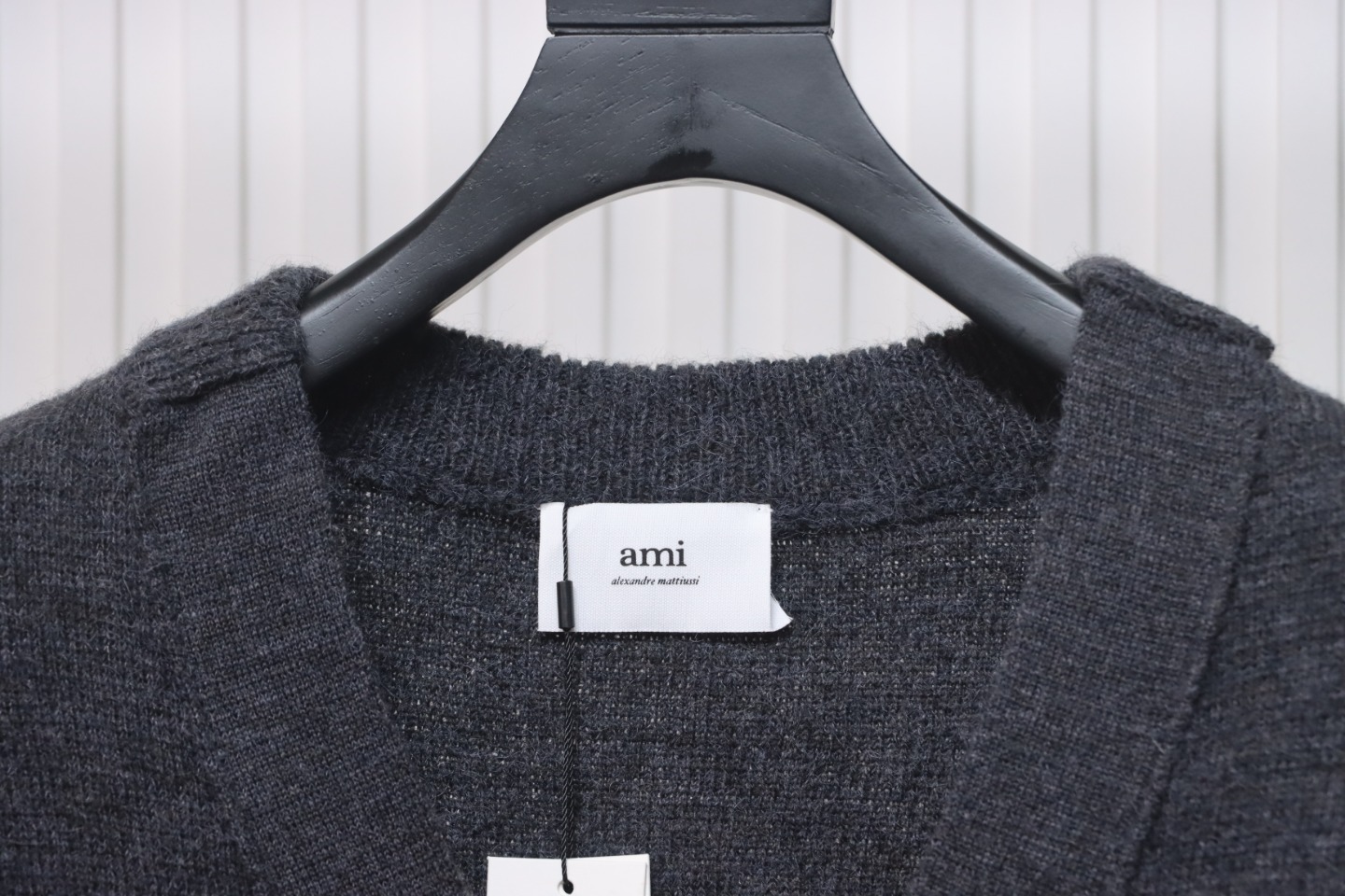 AMI Paris 24FW Cloud Mohair Cardigan Grey