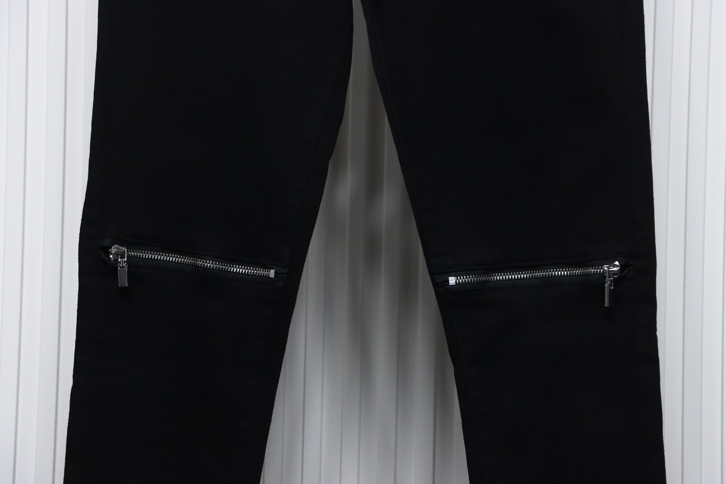 AMIRI MX1 Zip-Up Washed Stretch Denim Trousers