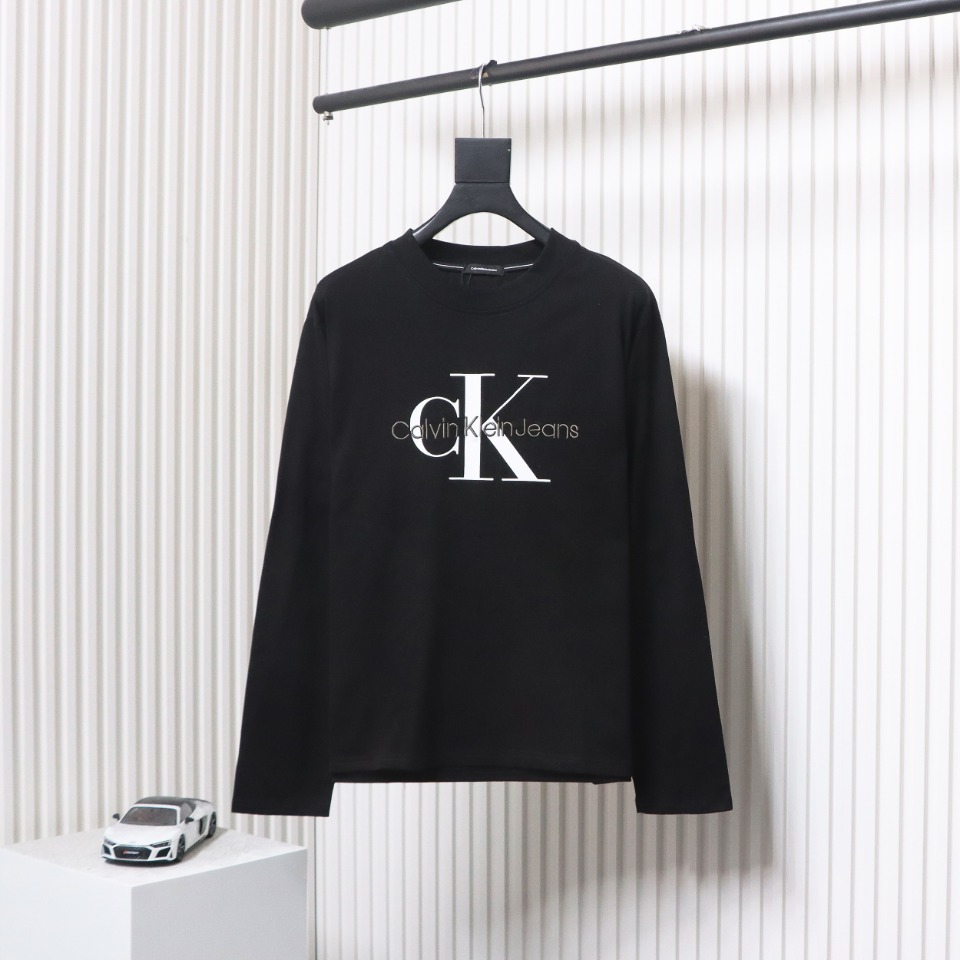 Calvin Klein CK Embroidered Print Long-Sleeved T-shirt Black