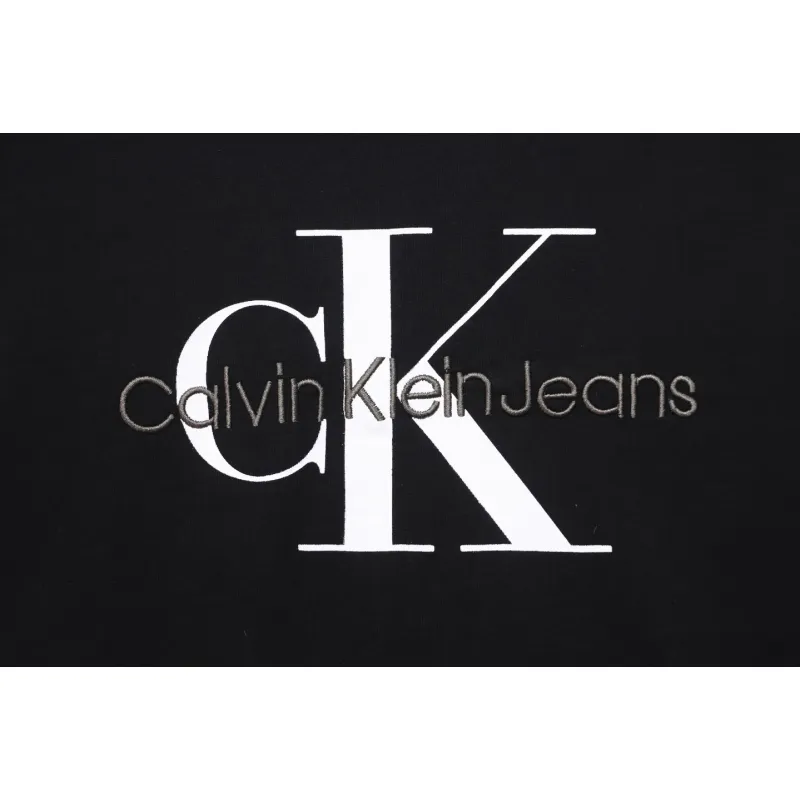 Calvin Klein CK Embroidered Print Long-Sleeved T-shirt Black