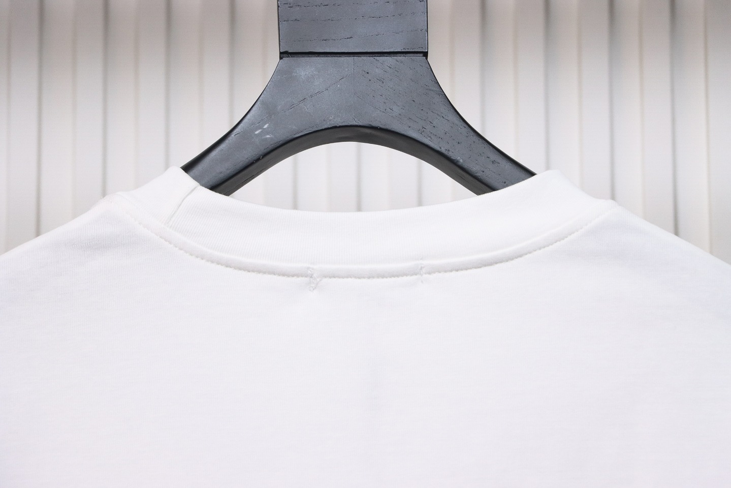 Calvin Klein CK Embroidered Print Long-Sleeved T-shirt White