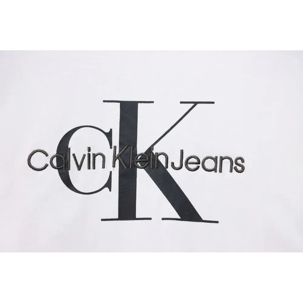 Calvin Klein CK Embroidered Print Long-Sleeved T-shirt White