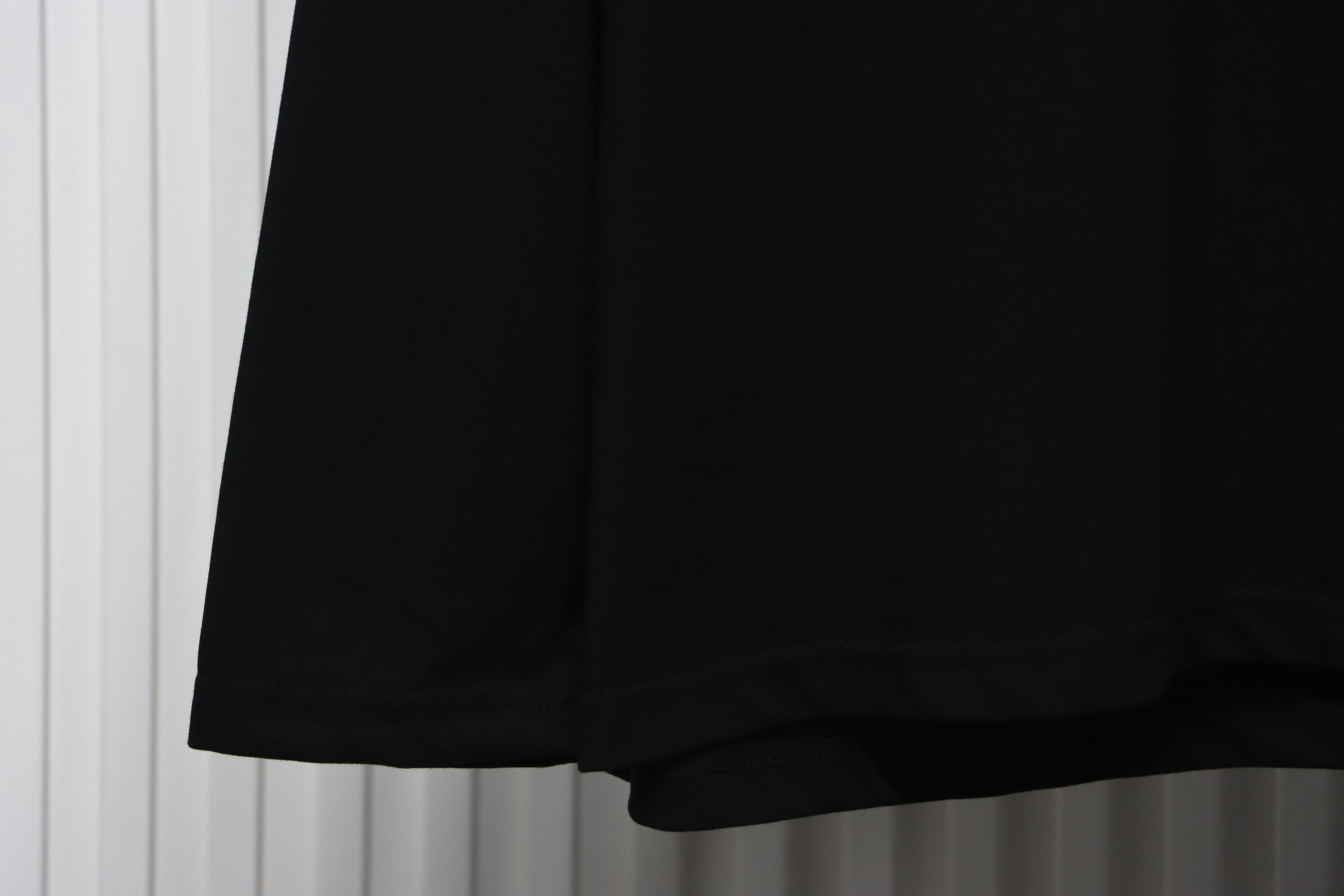 Calvin Klein Small Logo Basic Round Neck Long Sleeve Black