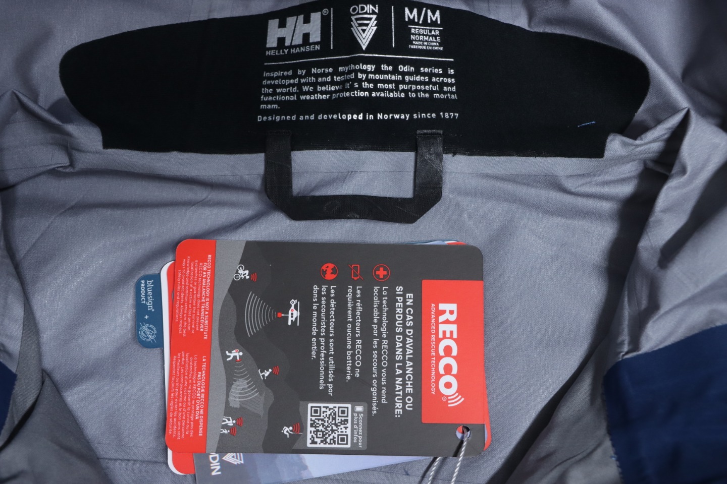 Helly Hansen New Odin Hard Shell Outdoor Hooded Jacket Blue