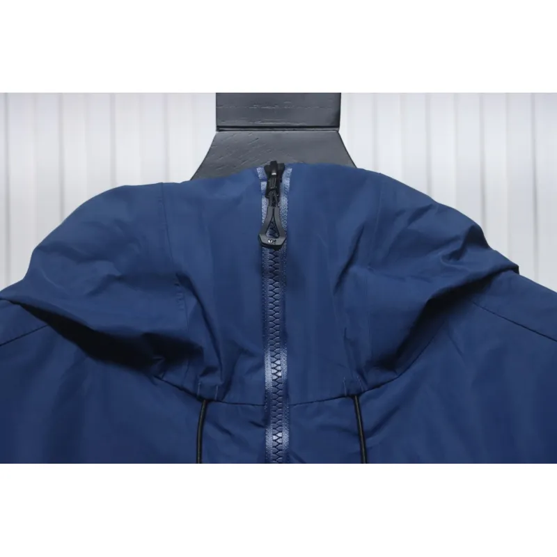 Helly Hansen New Odin Hard Shell Outdoor Hooded Jacket Blue
