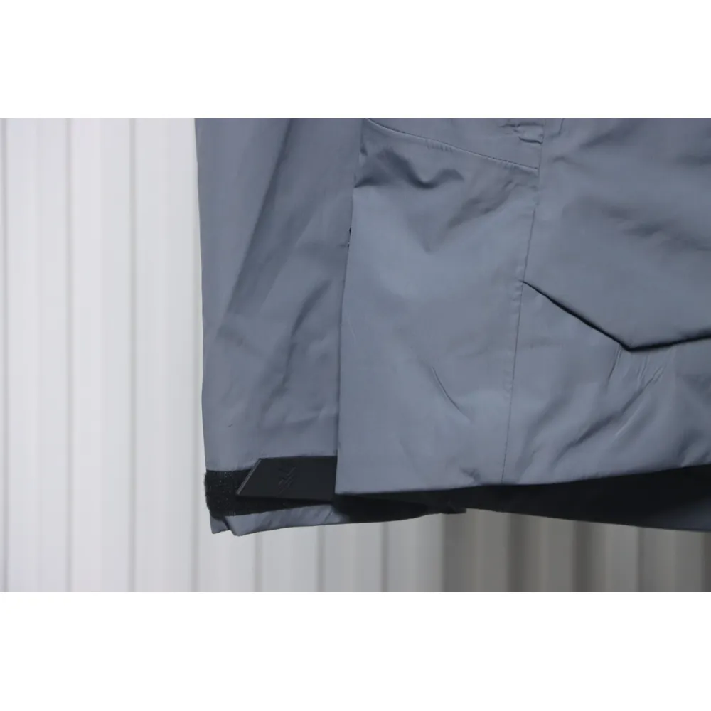 Helly Hansen New Odin Hard Shell Outdoor Hooded Jacket Grey