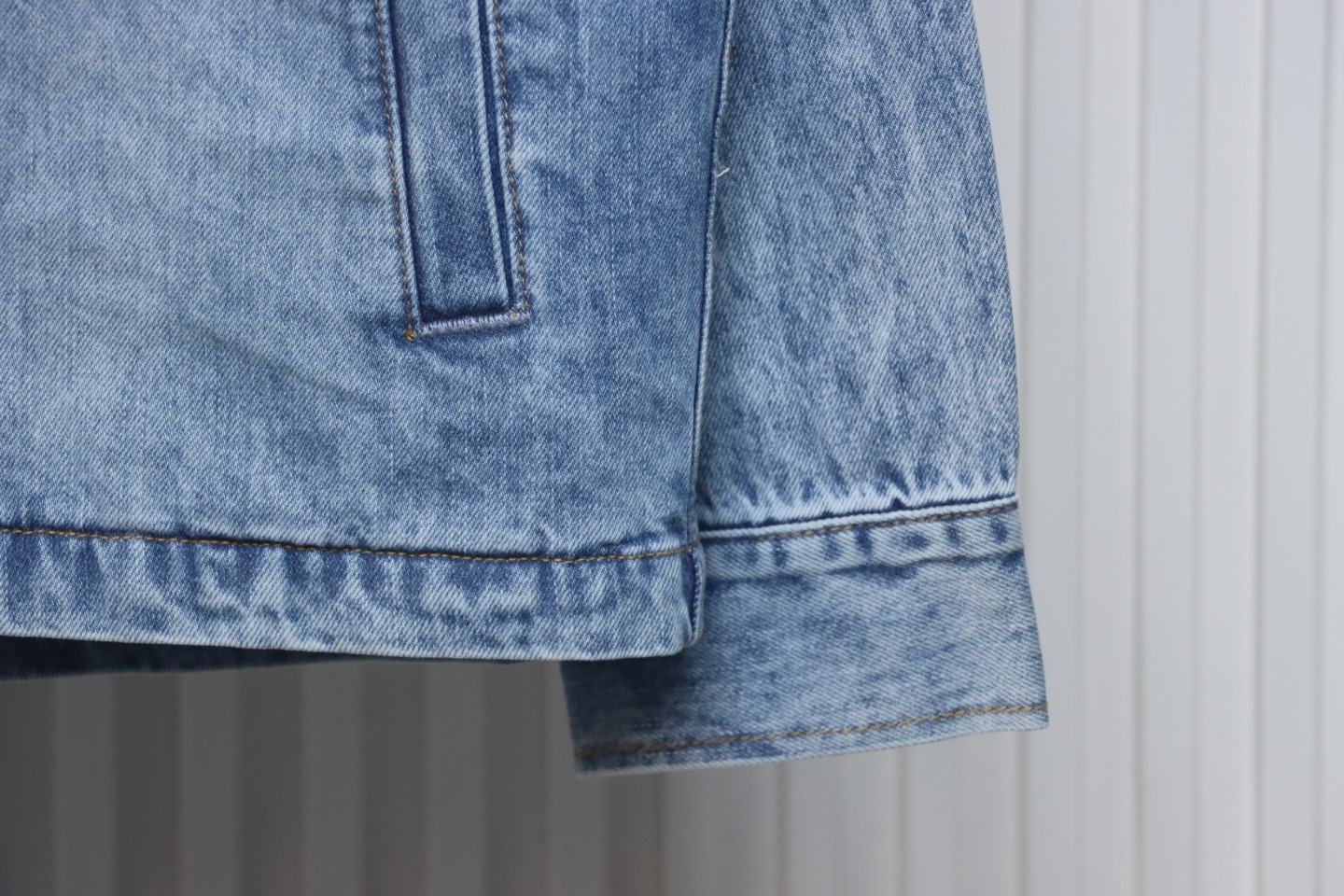 Maison Margiela 24Fw Corner Stitching Back Inverted Lettering Denim Jacket