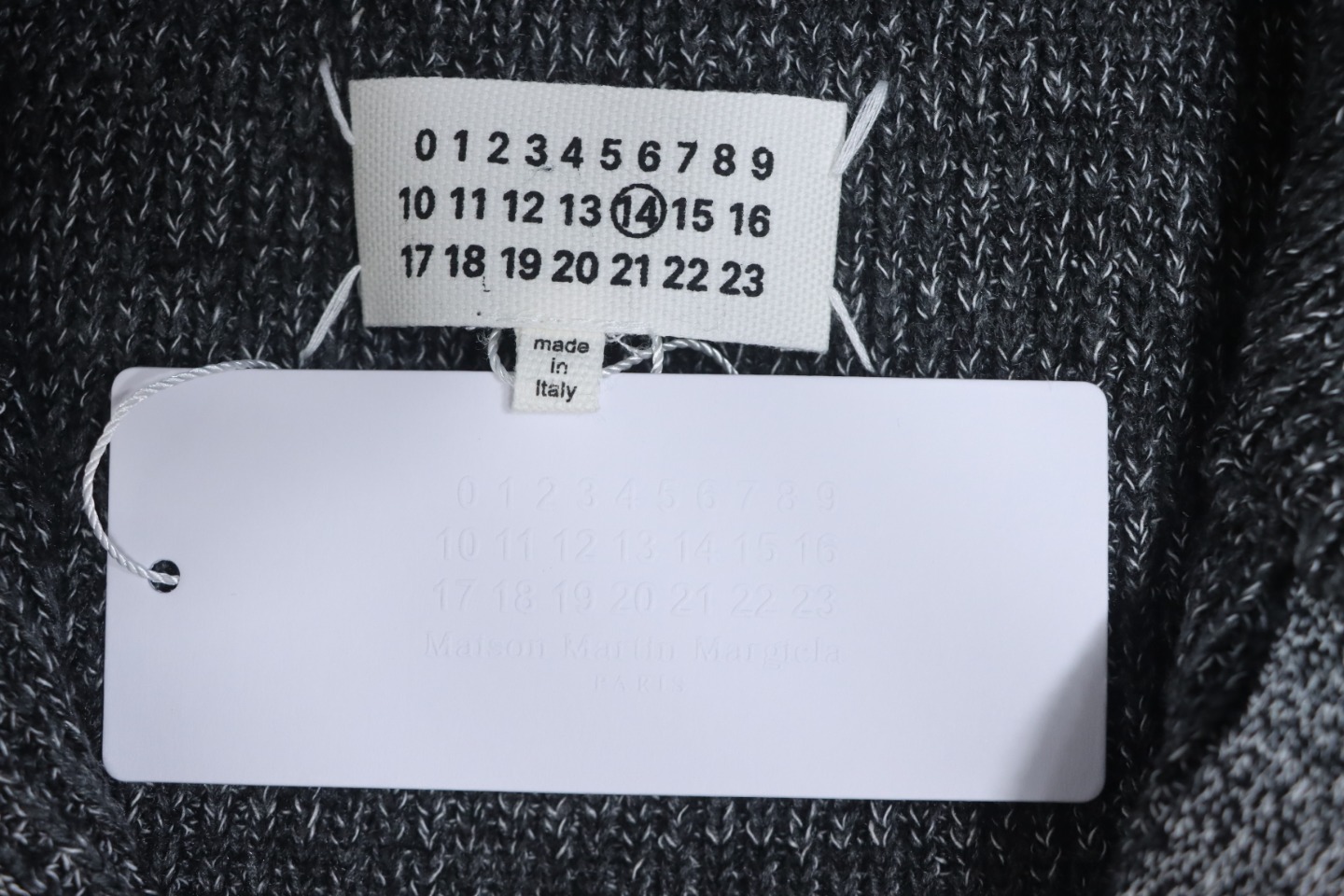 Maison Margiela 23Fw Back Four Corner Seam Leather Zipper Cardigan Sweater