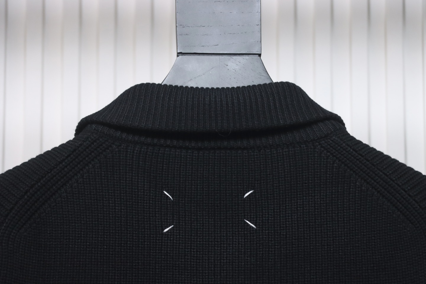 Maison Margiela 23Fw Corner Seam Leather Zipper Cardigan Sweater Black