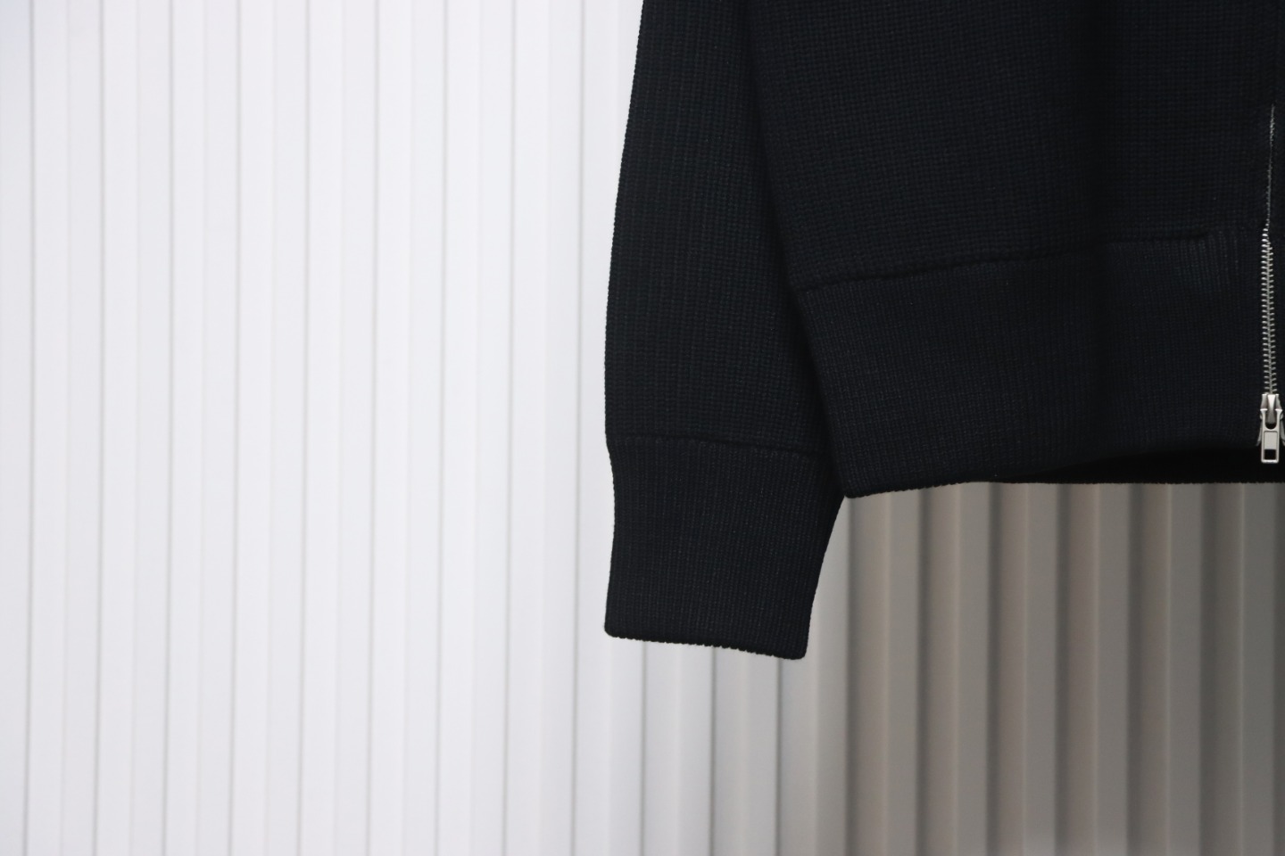 Maison Margiela 23Fw Corner Seam Leather Zipper Cardigan Sweater Black