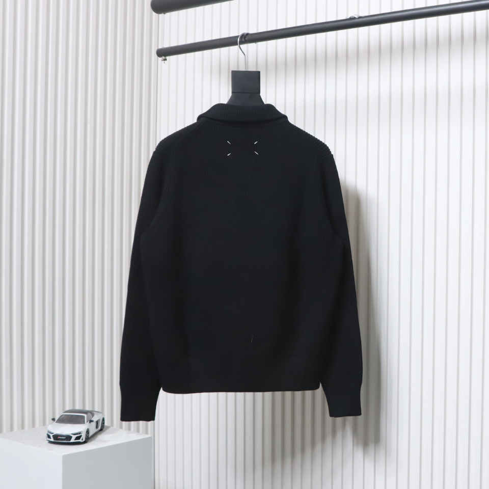 Maison Margiela 23Fw Corner Seam Leather Zipper Cardigan Sweater Black